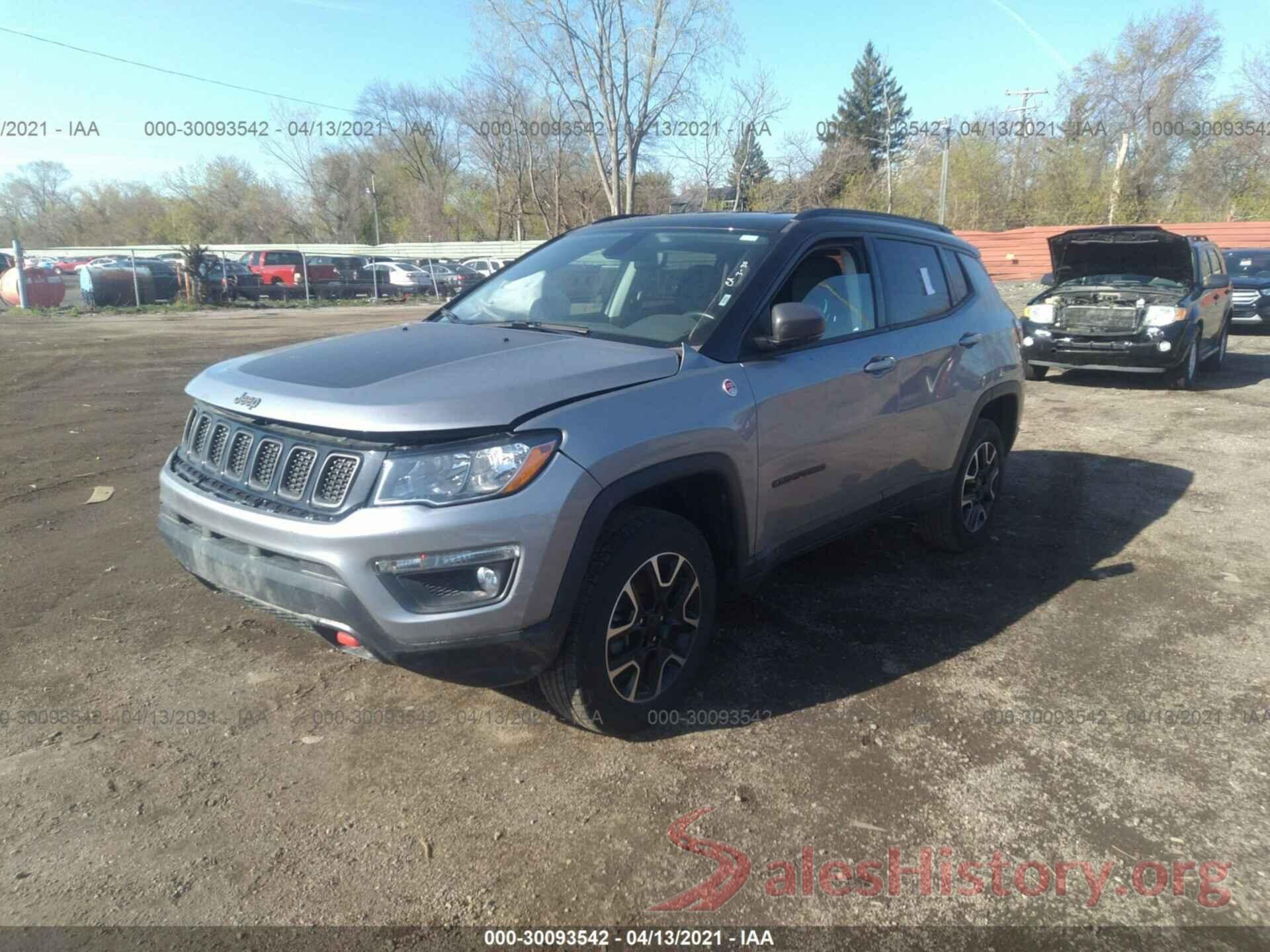 3C4NJDDB2LT207860 2020 JEEP COMPASS