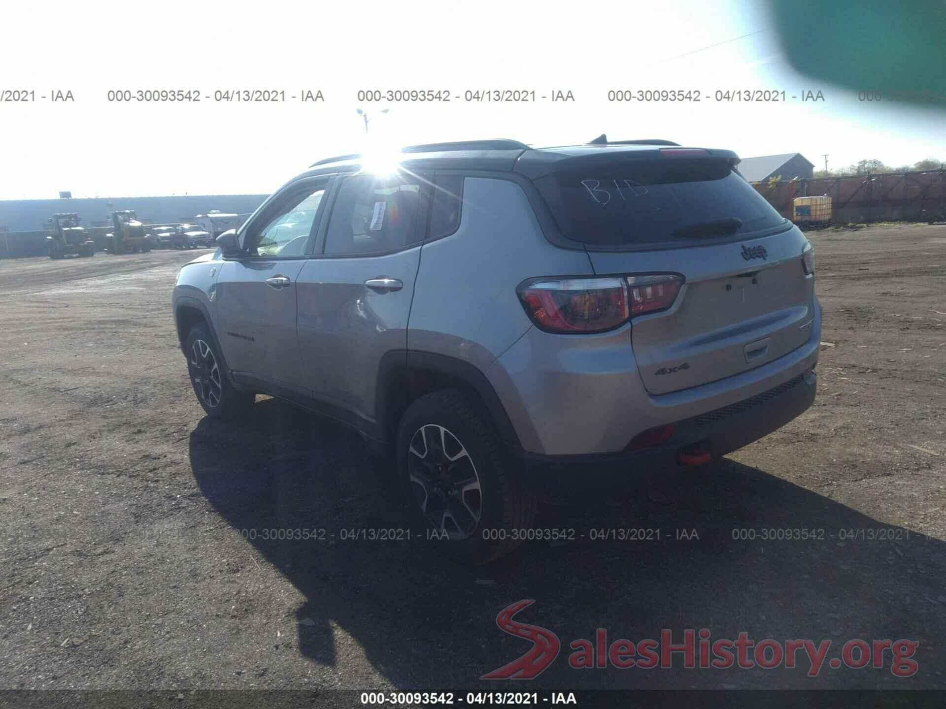 3C4NJDDB2LT207860 2020 JEEP COMPASS