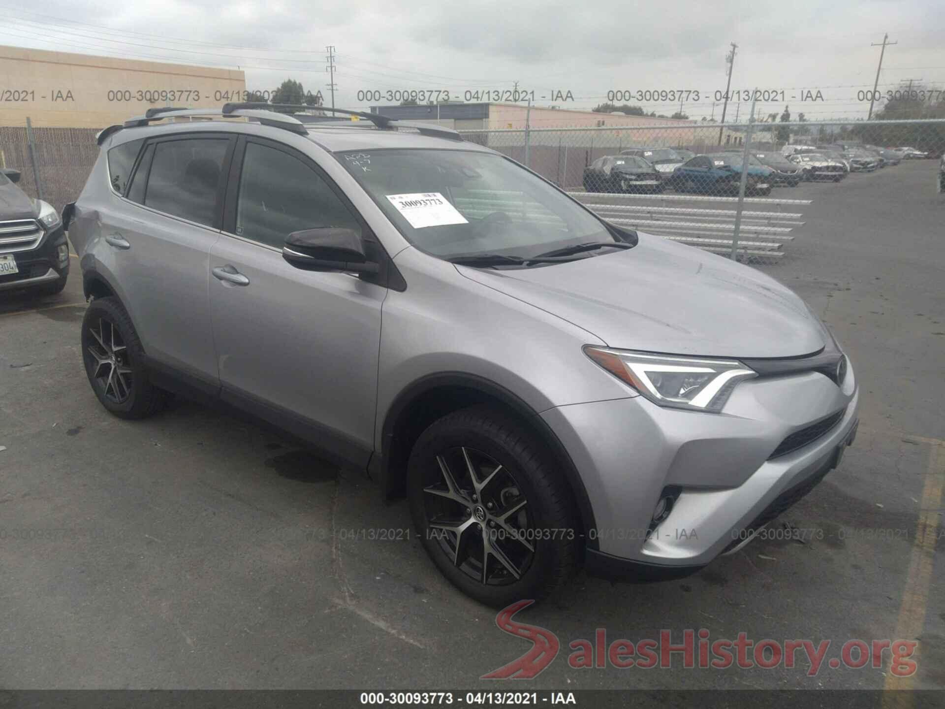 2T3NFREV0HW371048 2017 TOYOTA RAV4