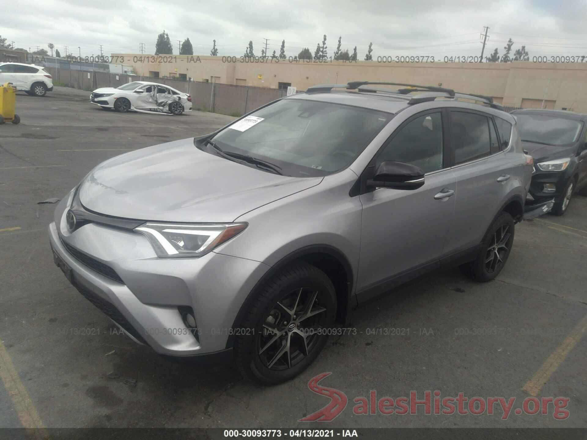 2T3NFREV0HW371048 2017 TOYOTA RAV4