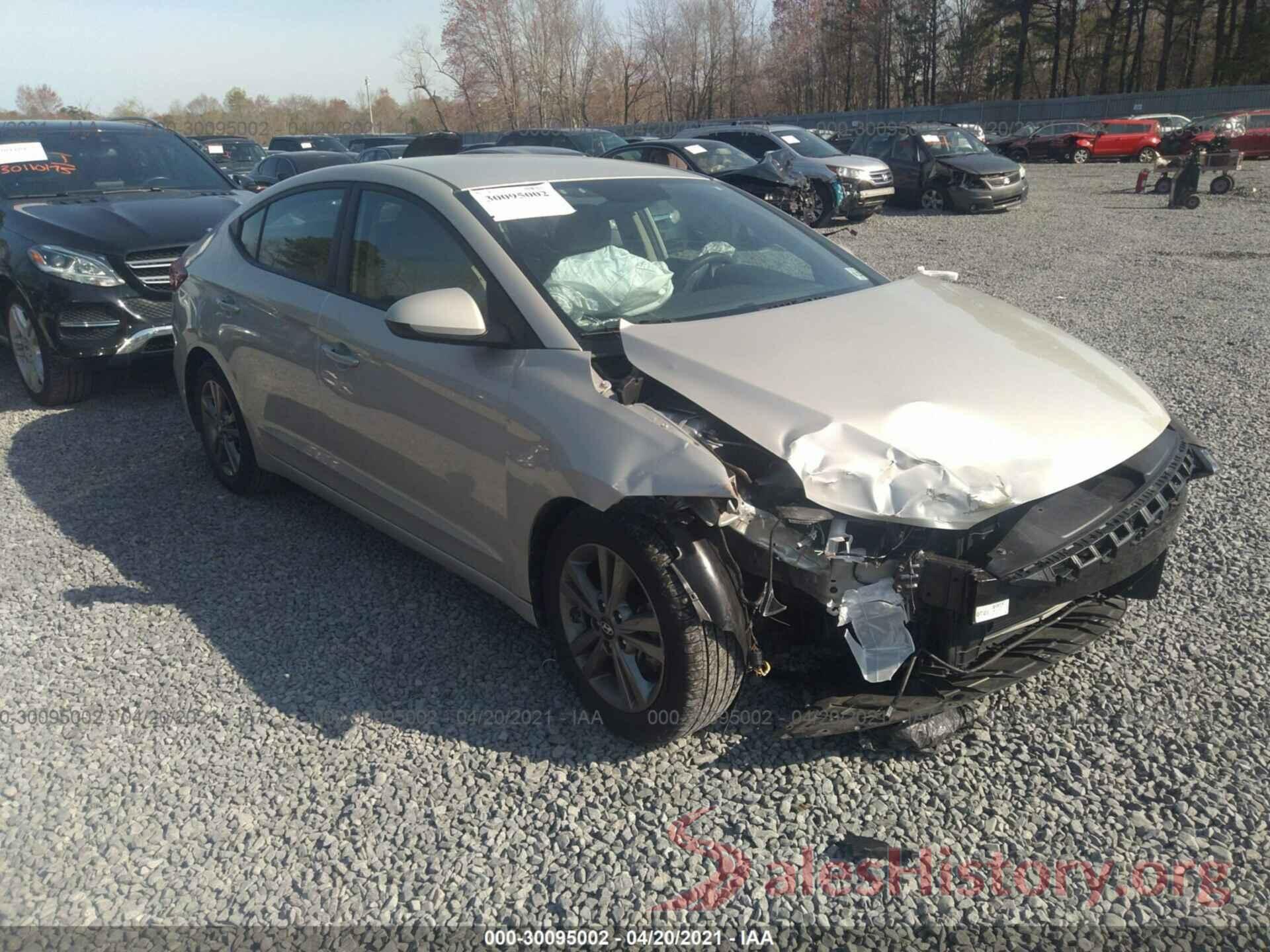 5NPD84LF9HH186251 2017 HYUNDAI ELANTRA