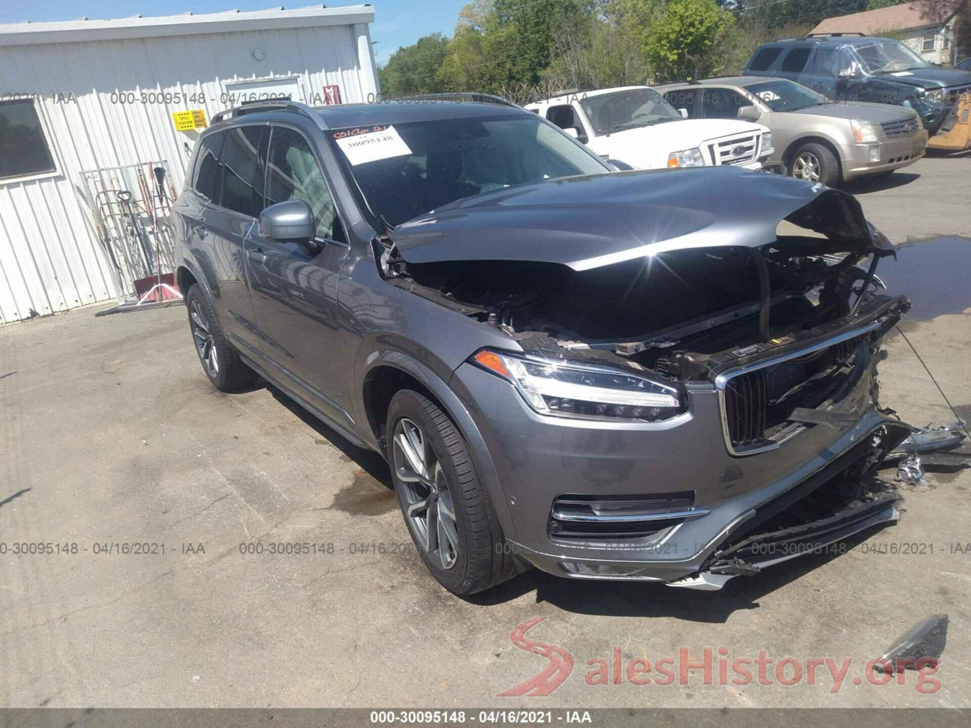 YV4A22PK7J1368010 2018 VOLVO XC90