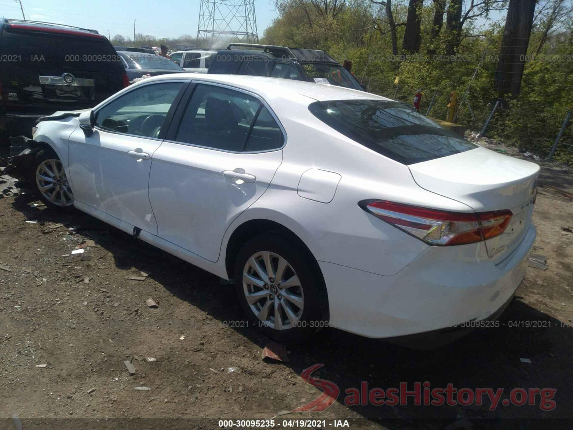 4T1B11HKXJU516860 2018 TOYOTA CAMRY