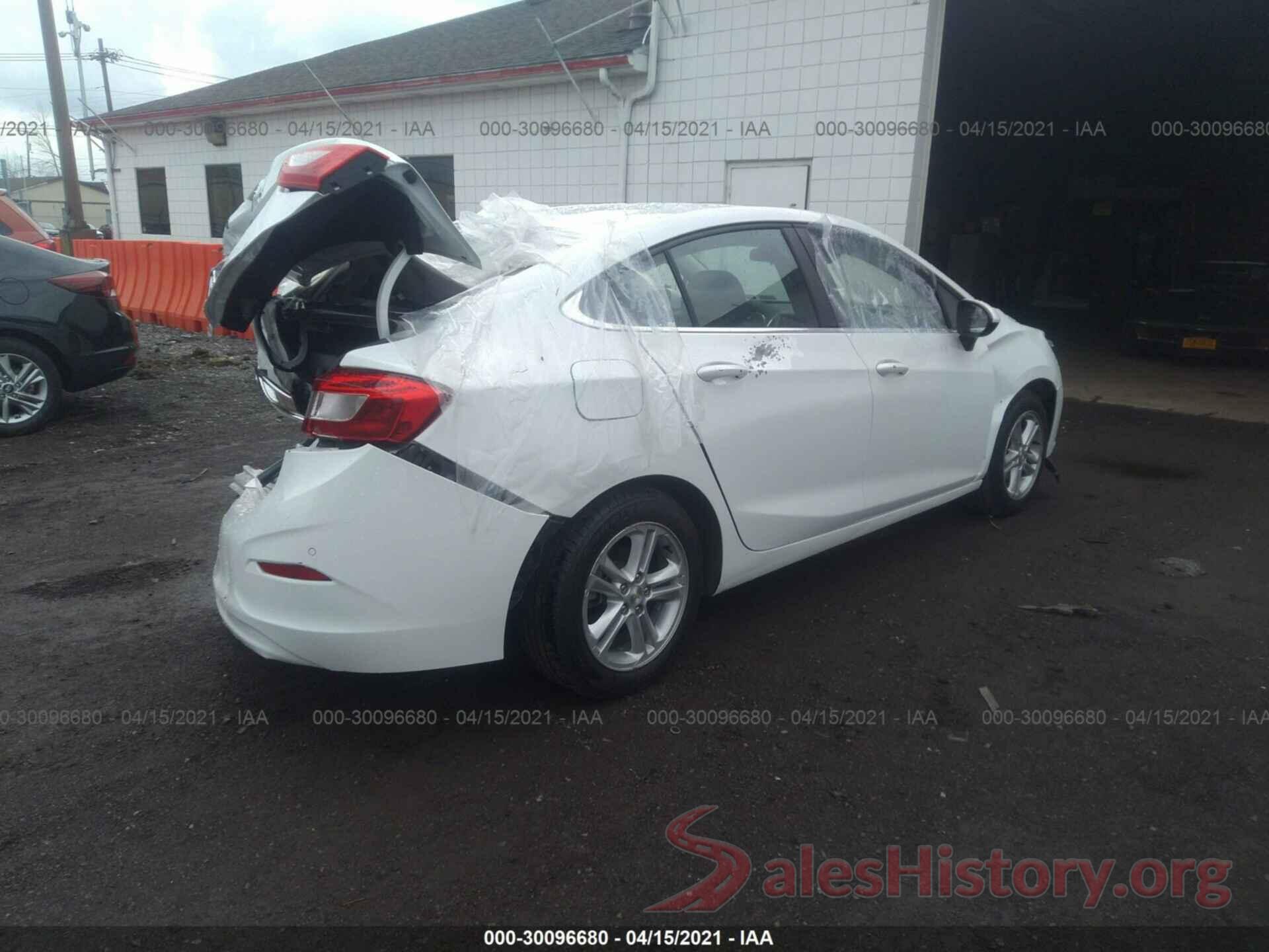 1G1BE5SM9J7147426 2018 CHEVROLET CRUZE