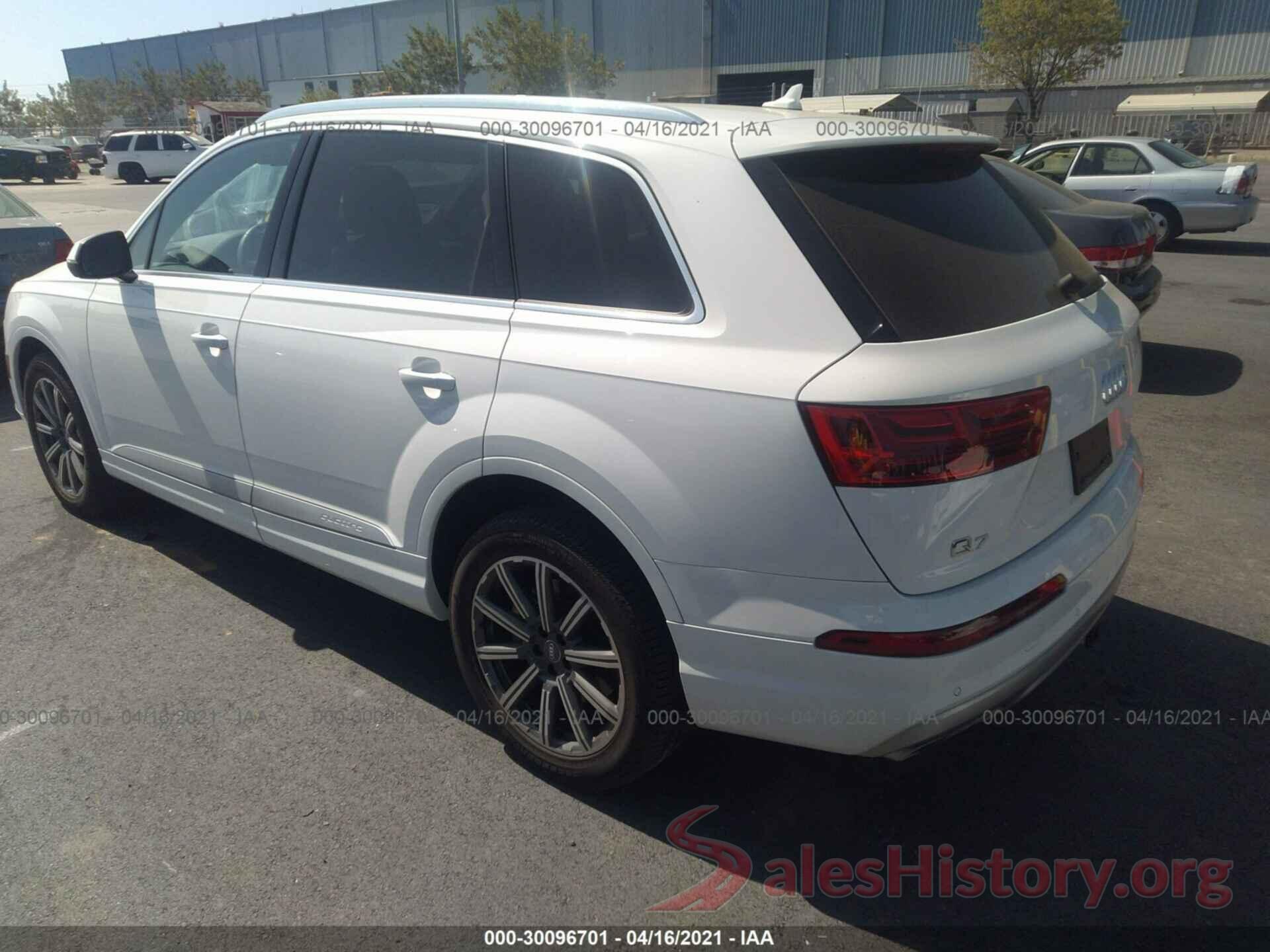 WA1LHAF76KD033980 2019 AUDI Q7