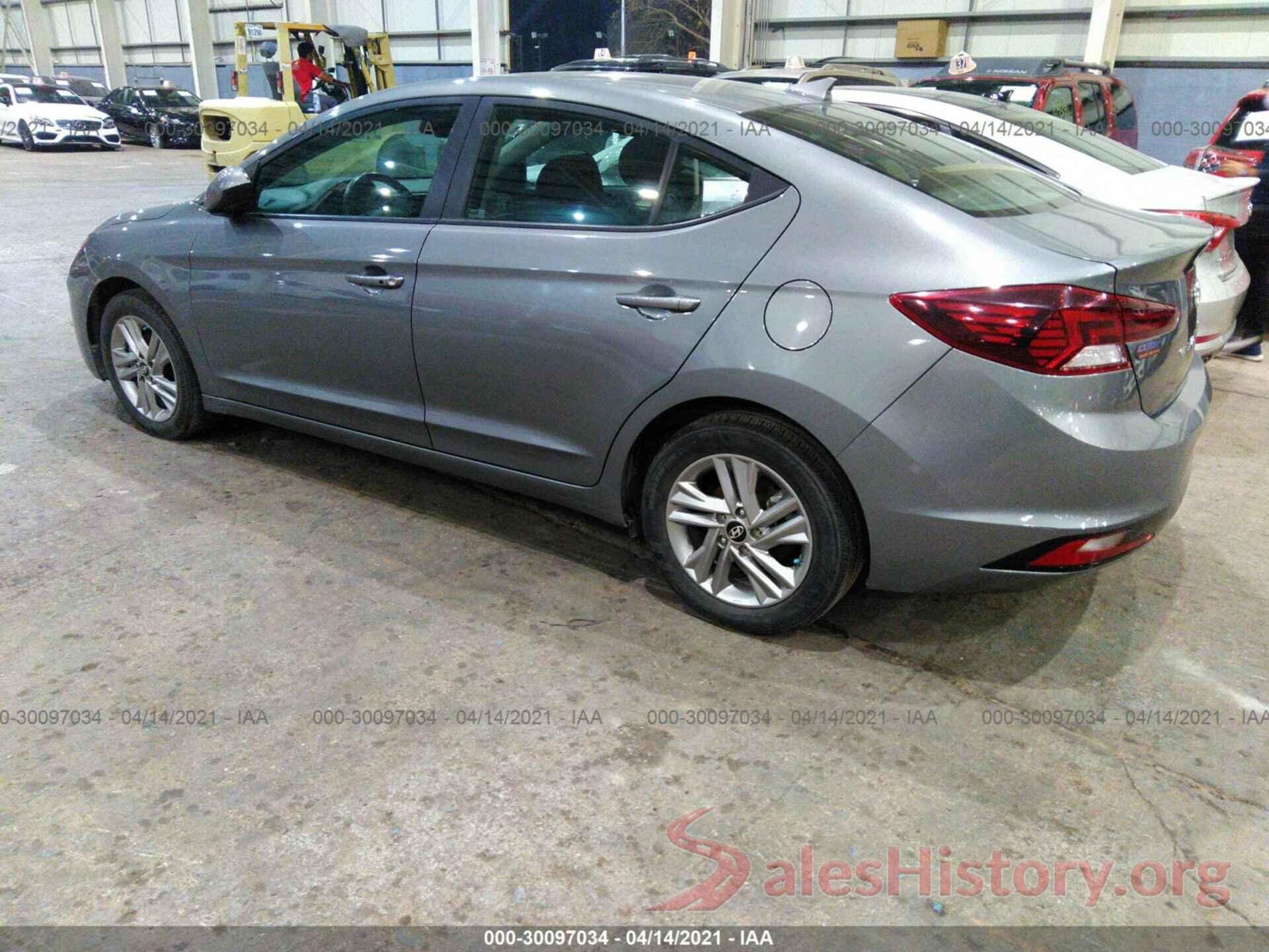 KMHD84LF8KU793444 2019 HYUNDAI ELANTRA