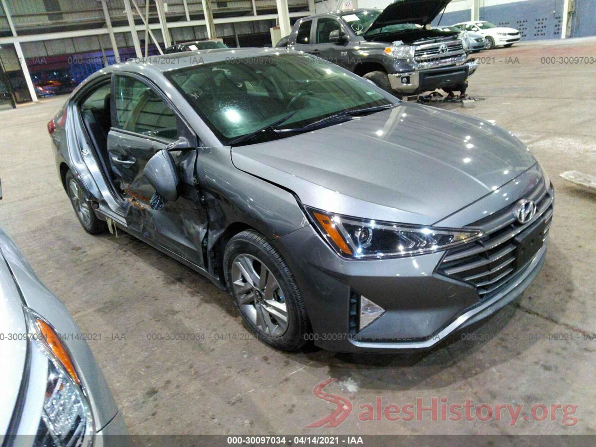 KMHD84LF8KU793444 2019 HYUNDAI ELANTRA