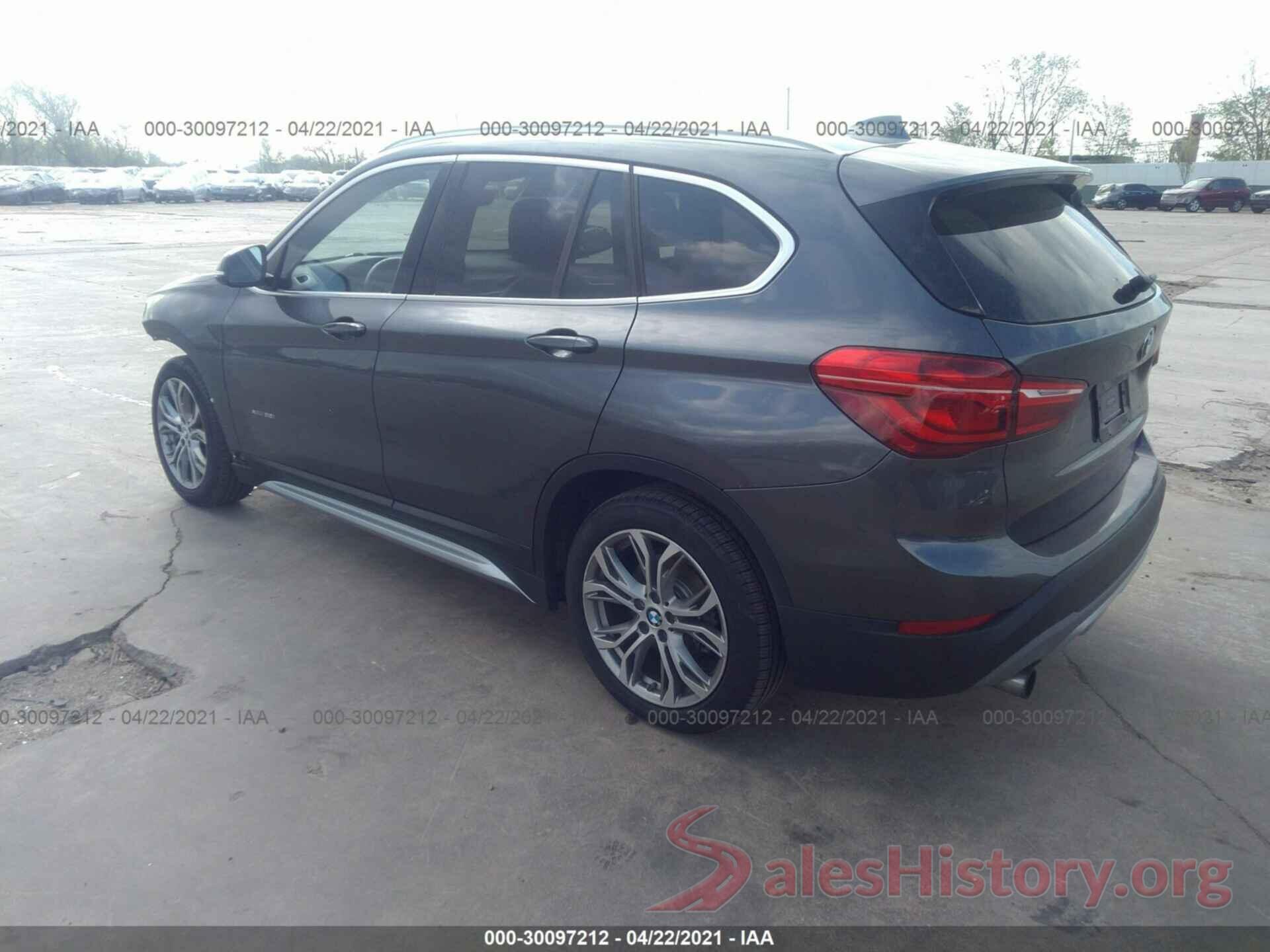 WBXHT3C37GP880782 2016 BMW X1