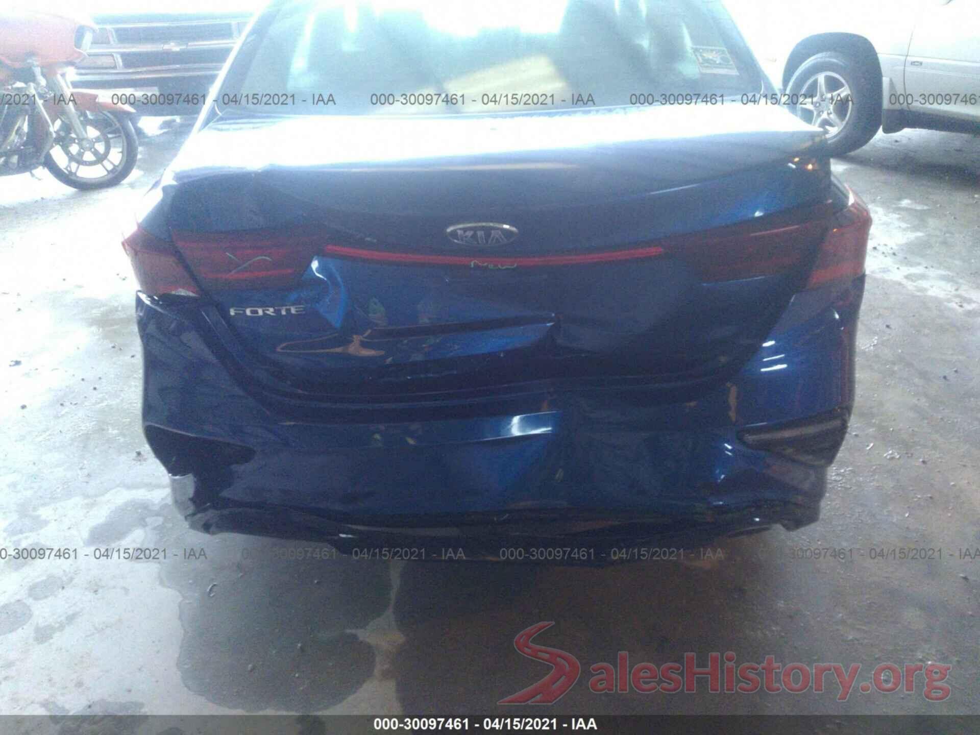 3KPF24AD1KE029319 2019 KIA FORTE