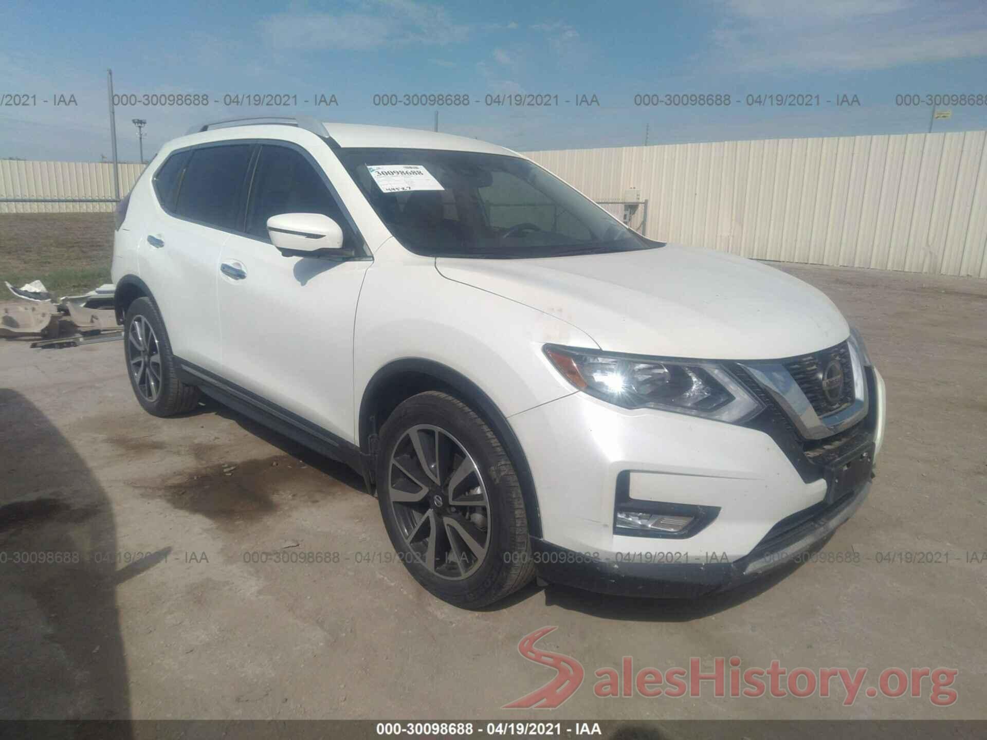 5N1AT2MT2KC831590 2019 NISSAN ROGUE