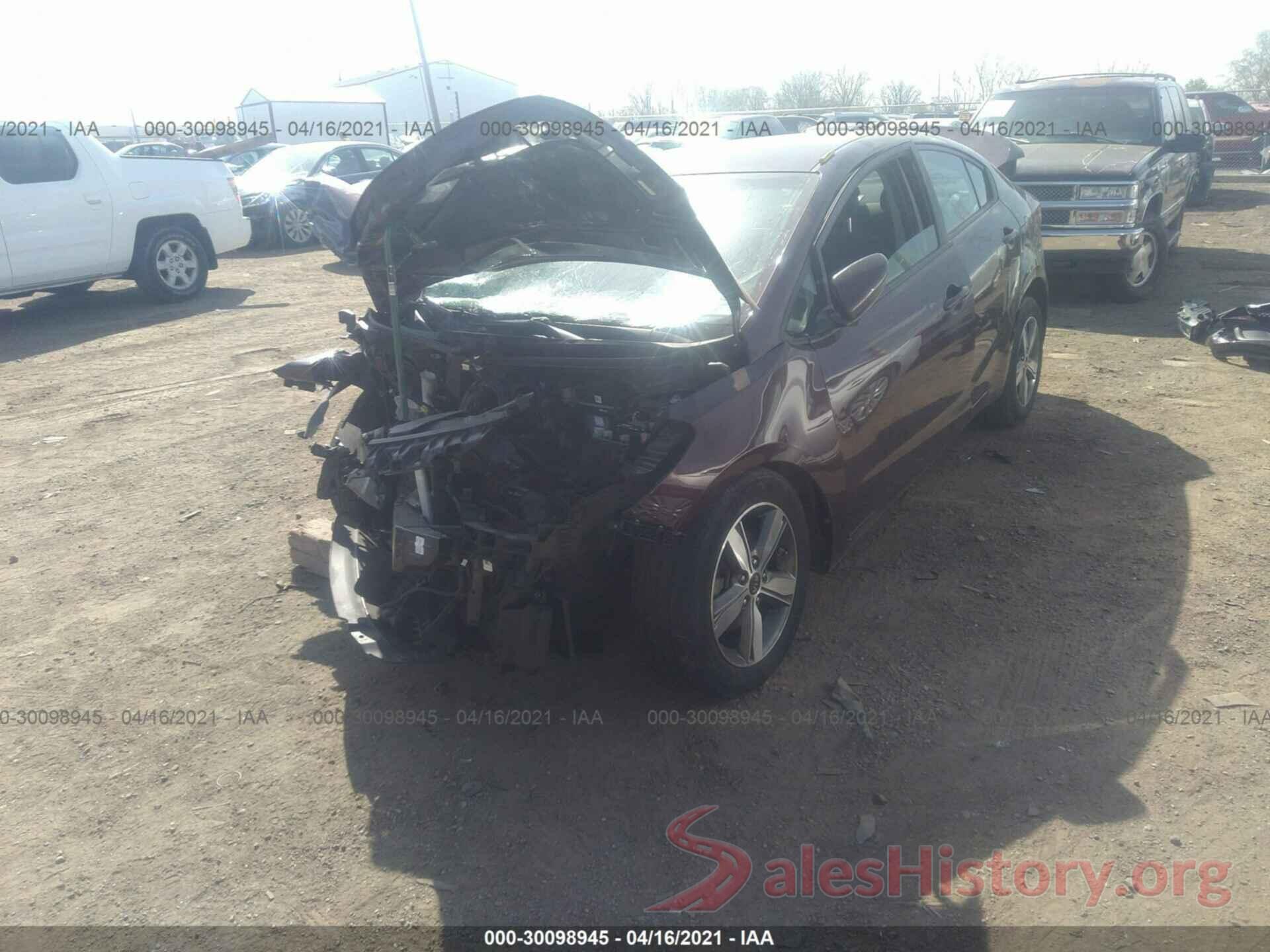 3KPFL4A78JE257453 2018 KIA FORTE