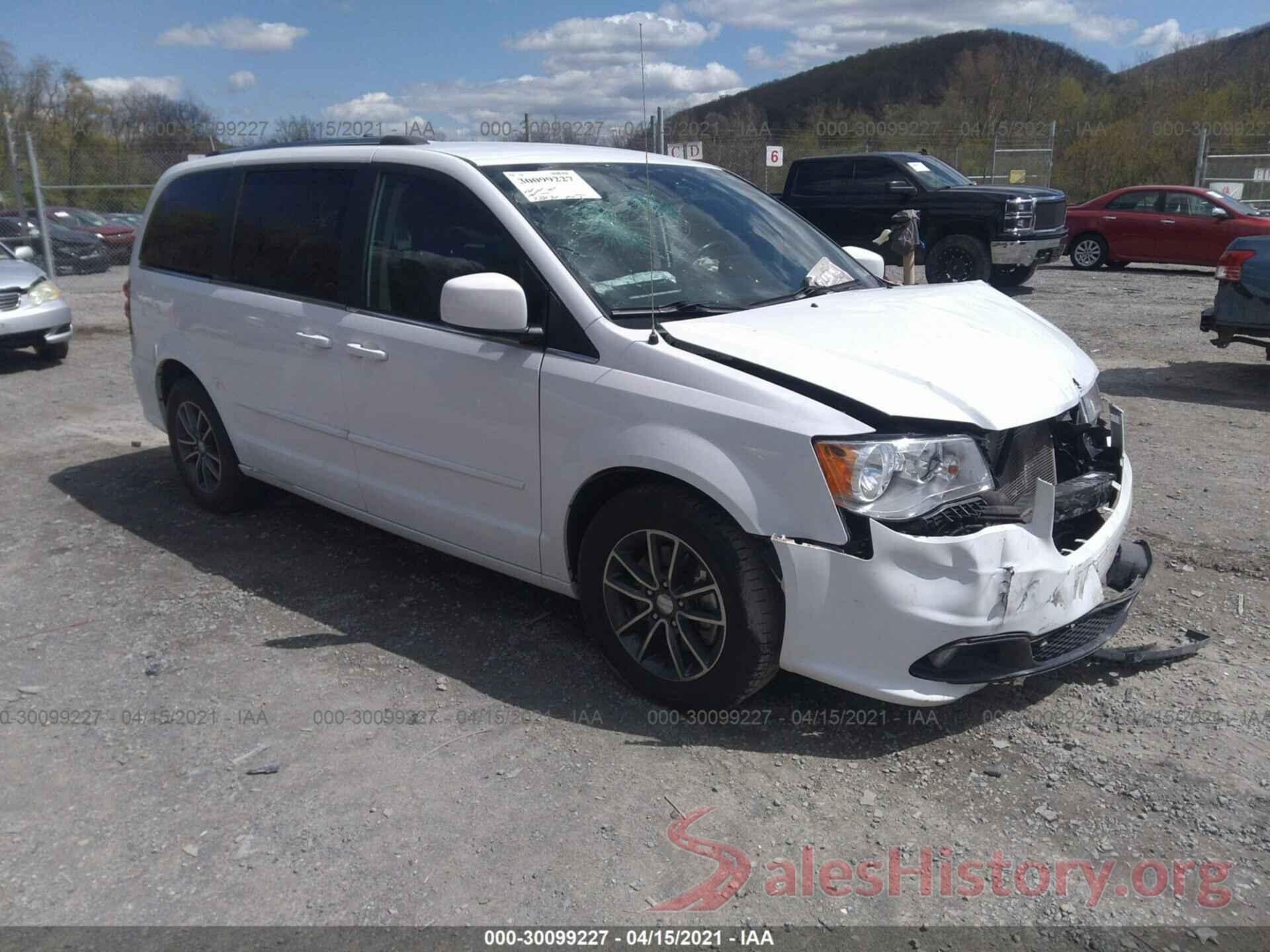 2C4RDGCG8HR696766 2017 DODGE GRAND CARAVAN