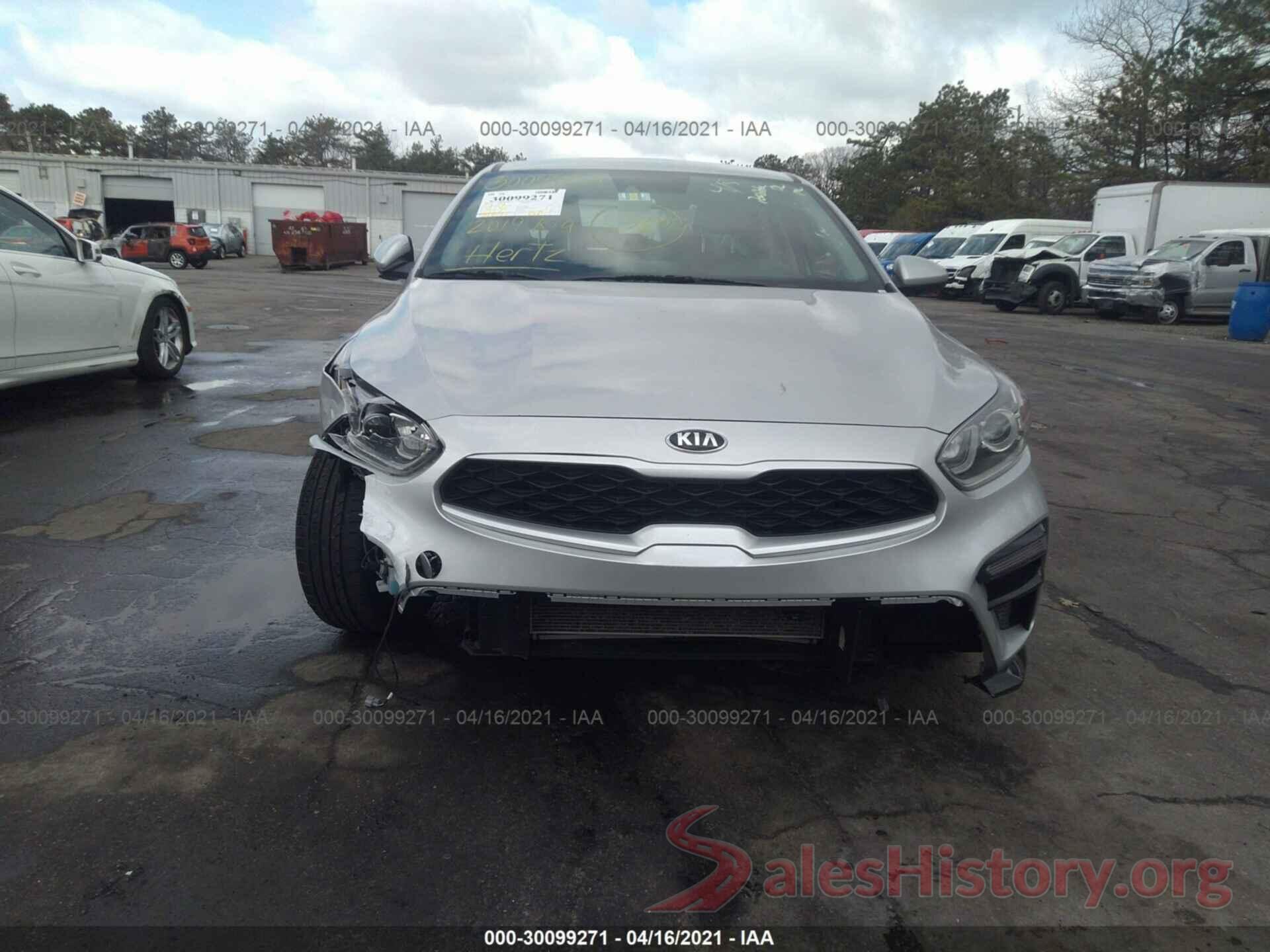 3KPF24AD4KE109648 2019 KIA FORTE