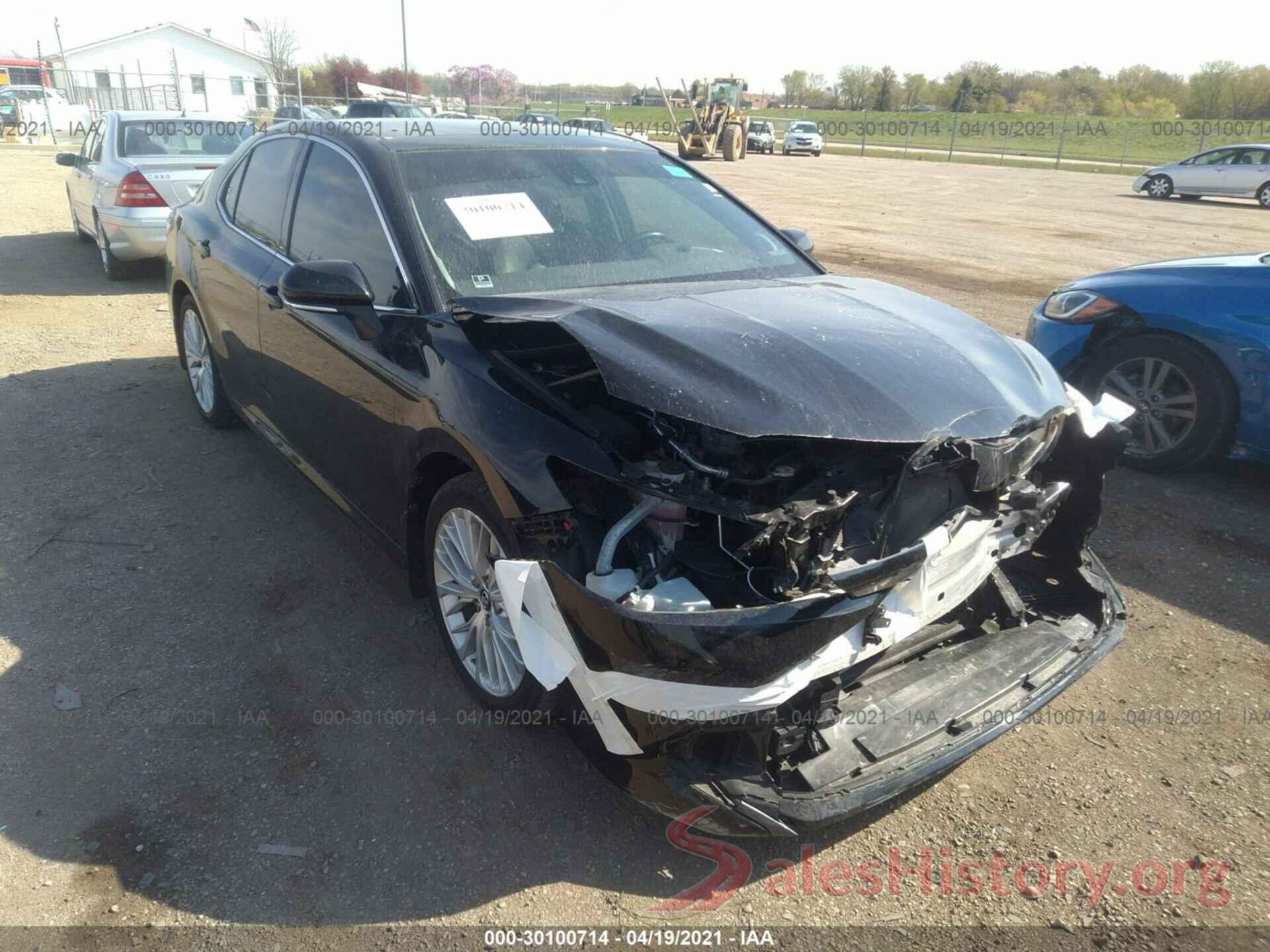 4T1B11HK8KU711728 2019 TOYOTA CAMRY