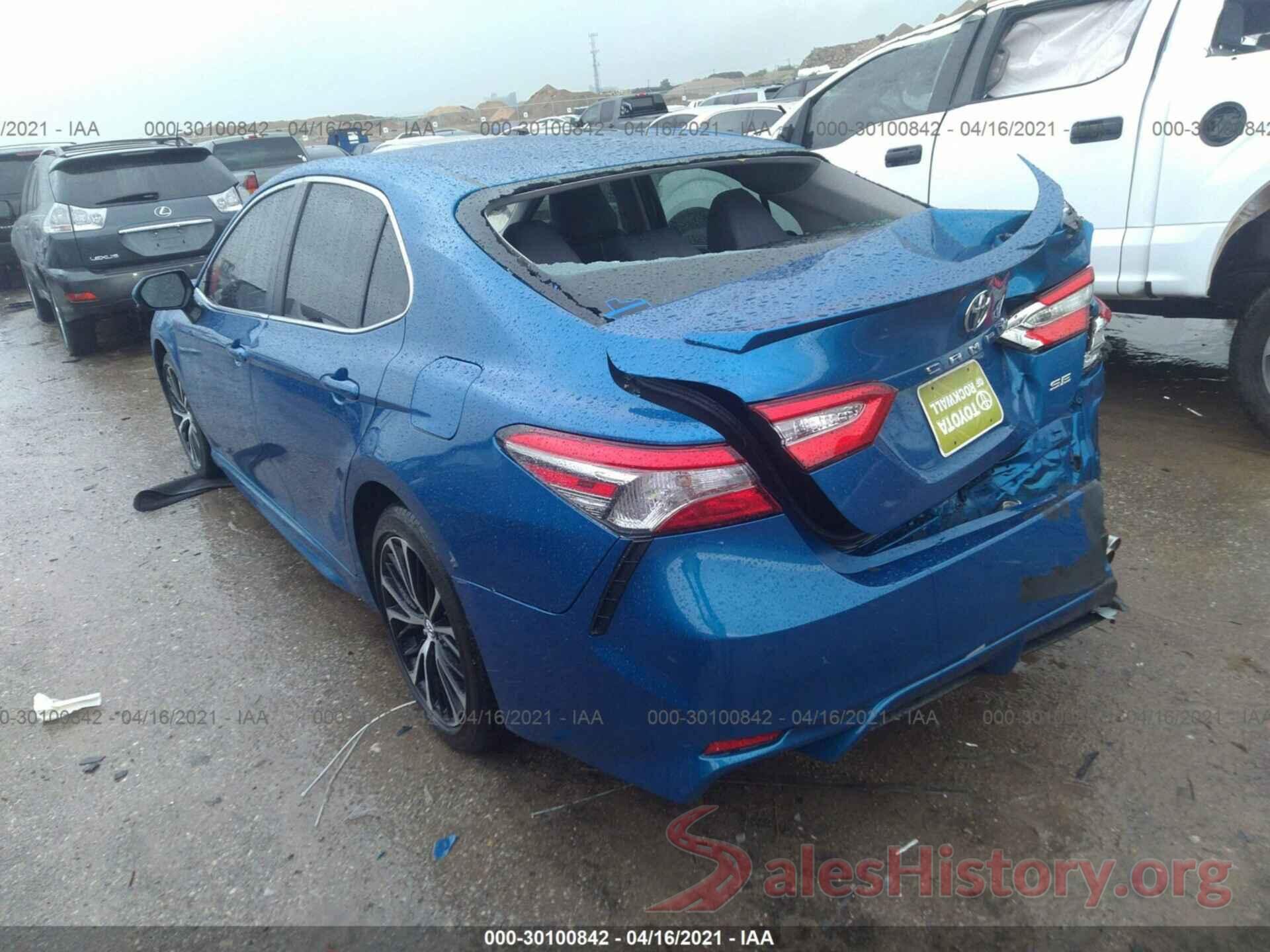 4T1B11HK5JU155246 2018 TOYOTA CAMRY