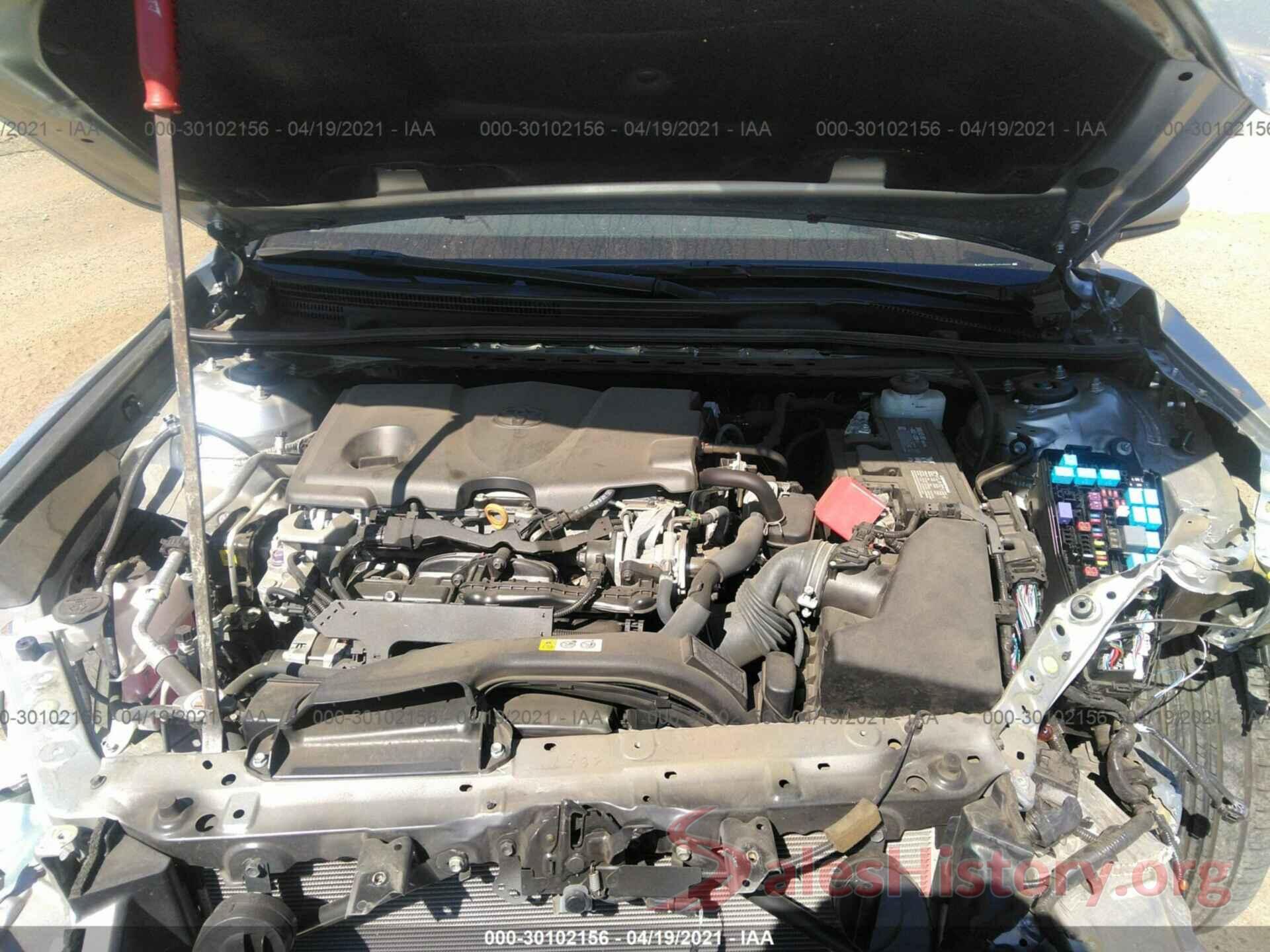 4T1B11HK2JU047232 2018 TOYOTA CAMRY