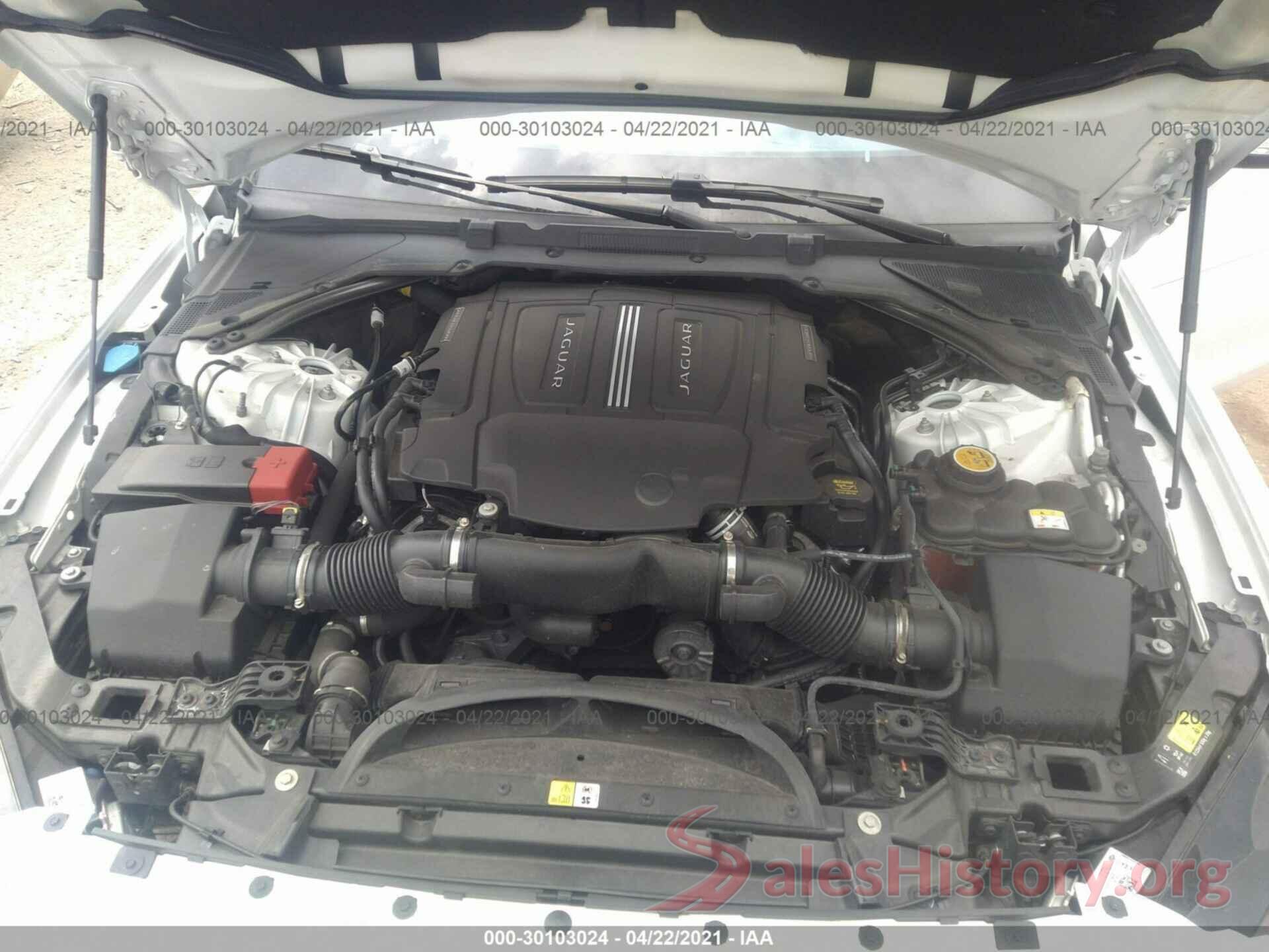 SAJAK4BV8HA976064 2017 JAGUAR XE