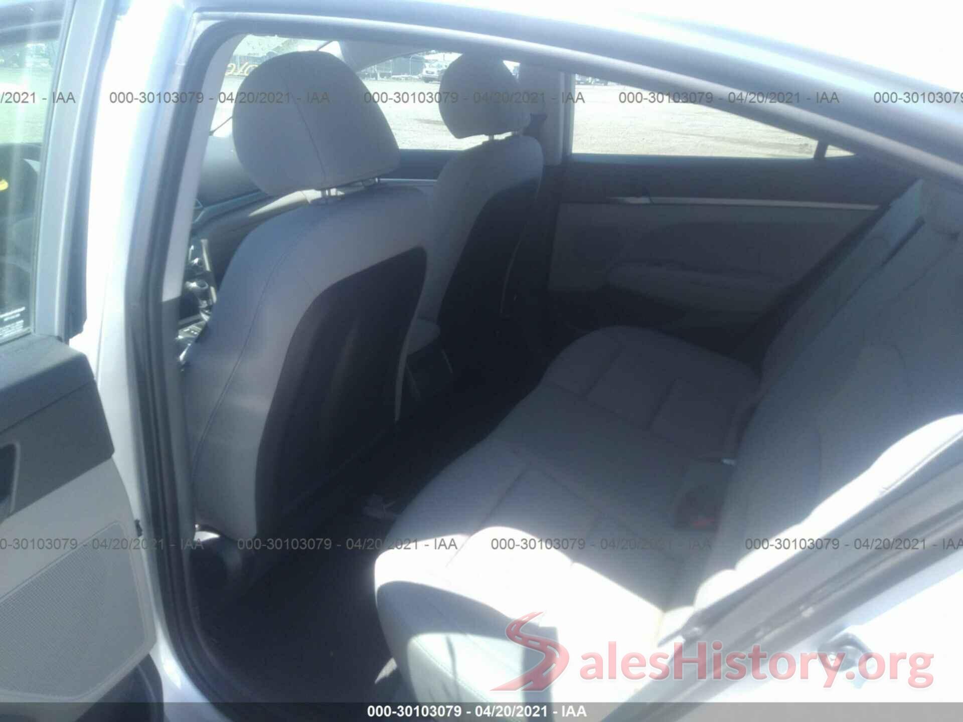 KMHD74LF8HU128412 2017 HYUNDAI ELANTRA