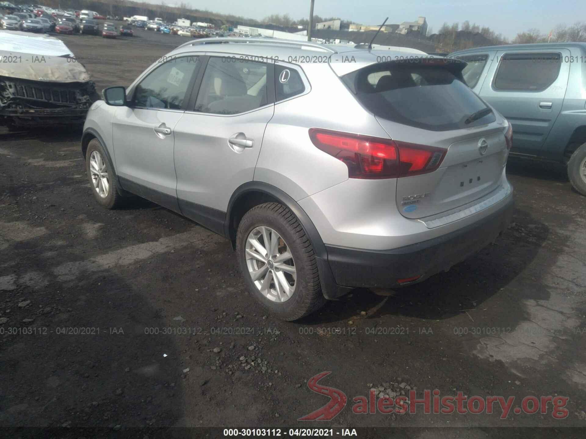 JN1BJ1CR2JW287218 2018 NISSAN ROGUE SPORT