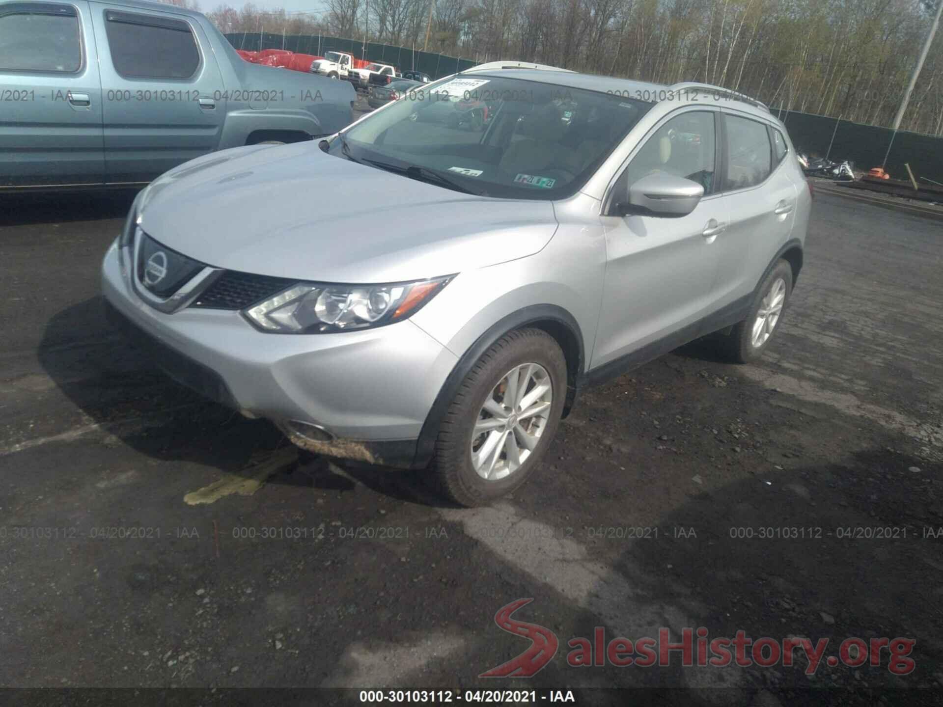 JN1BJ1CR2JW287218 2018 NISSAN ROGUE SPORT