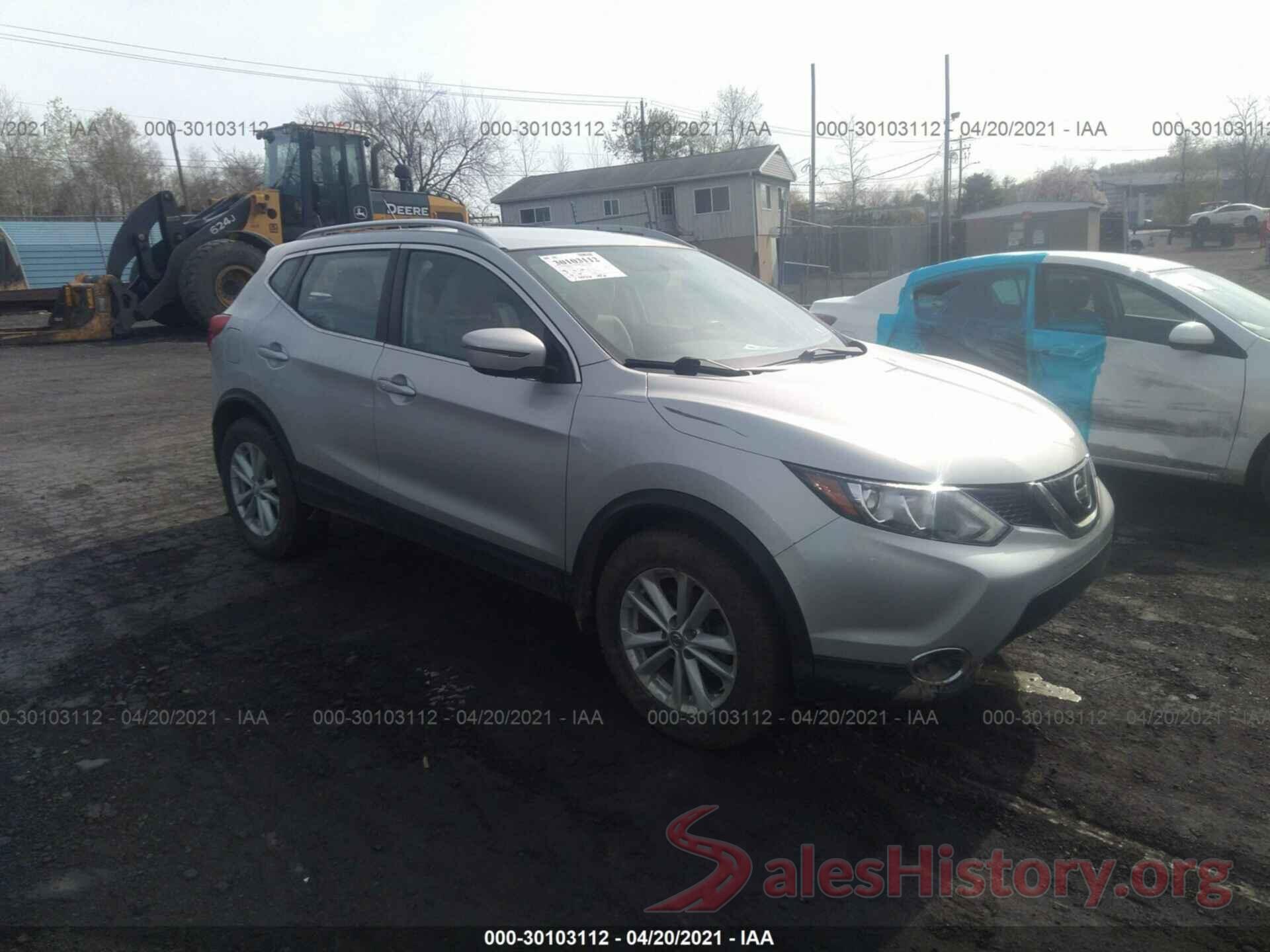 JN1BJ1CR2JW287218 2018 NISSAN ROGUE SPORT