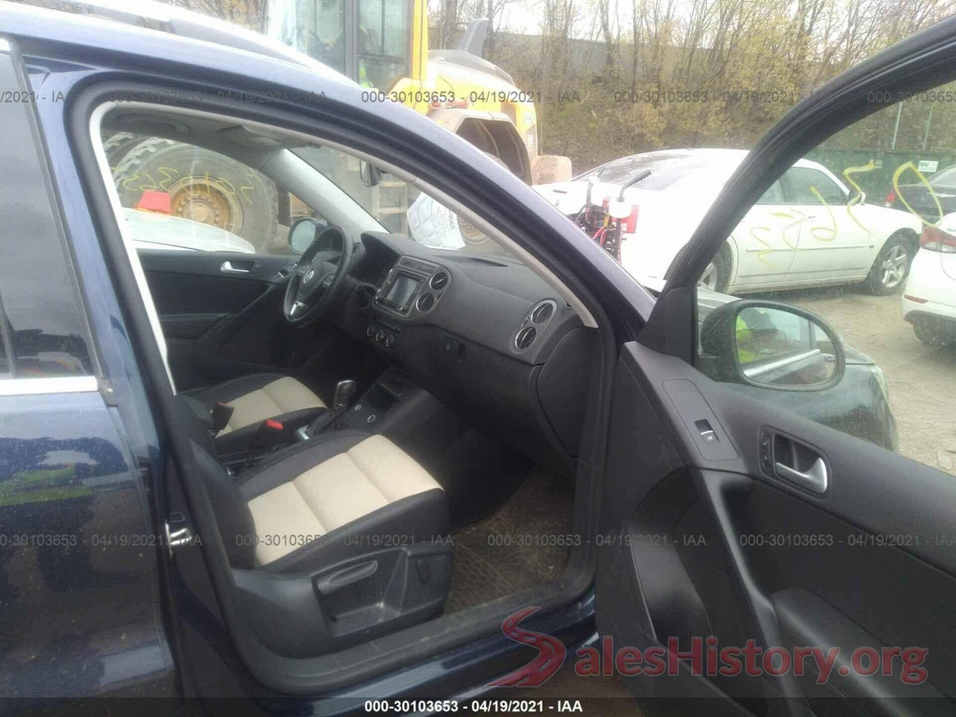 WVGBV7AX3GW532084 2016 VOLKSWAGEN TIGUAN