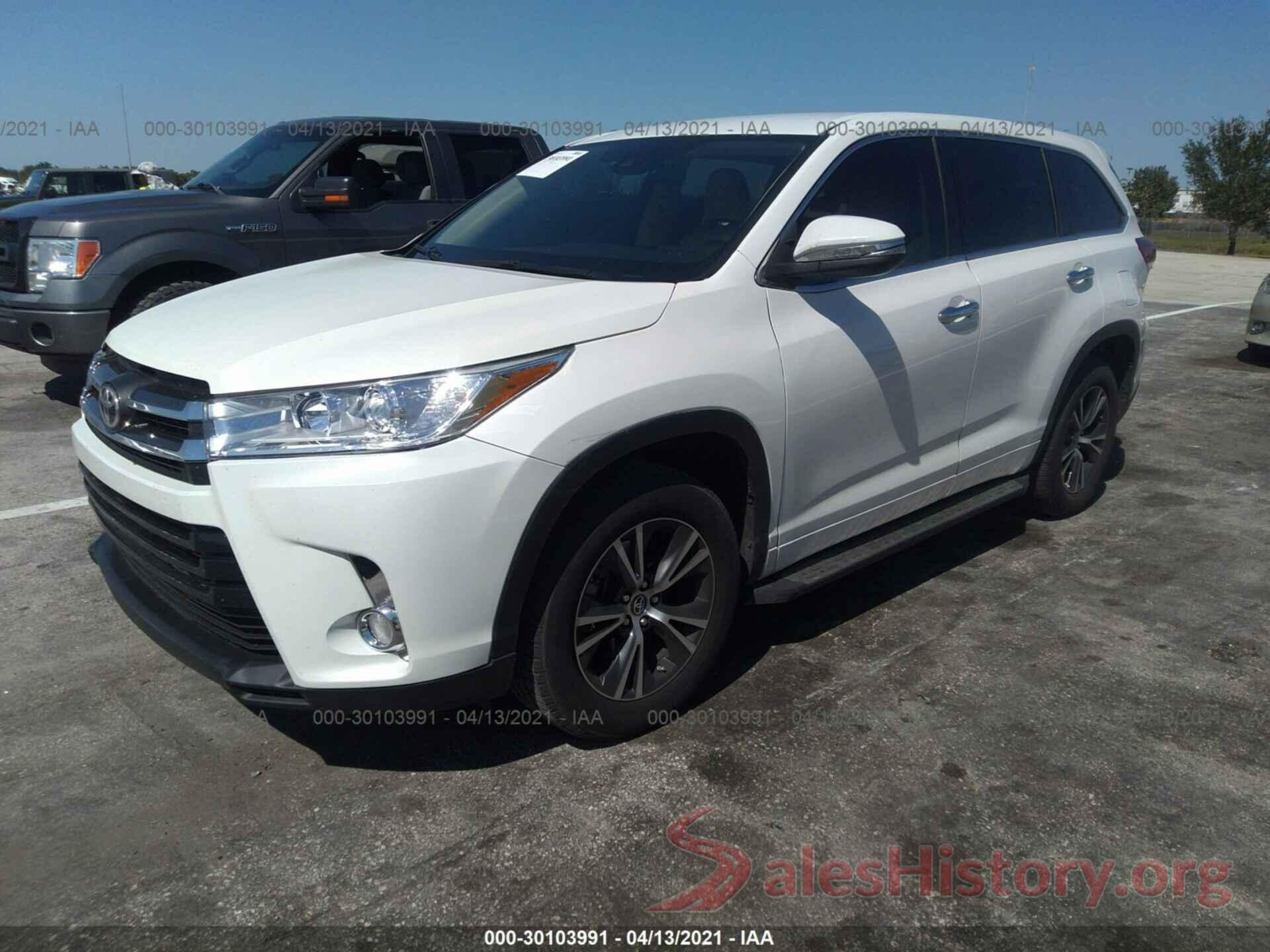 5TDZZRFH8HS212636 2017 TOYOTA HIGHLANDER