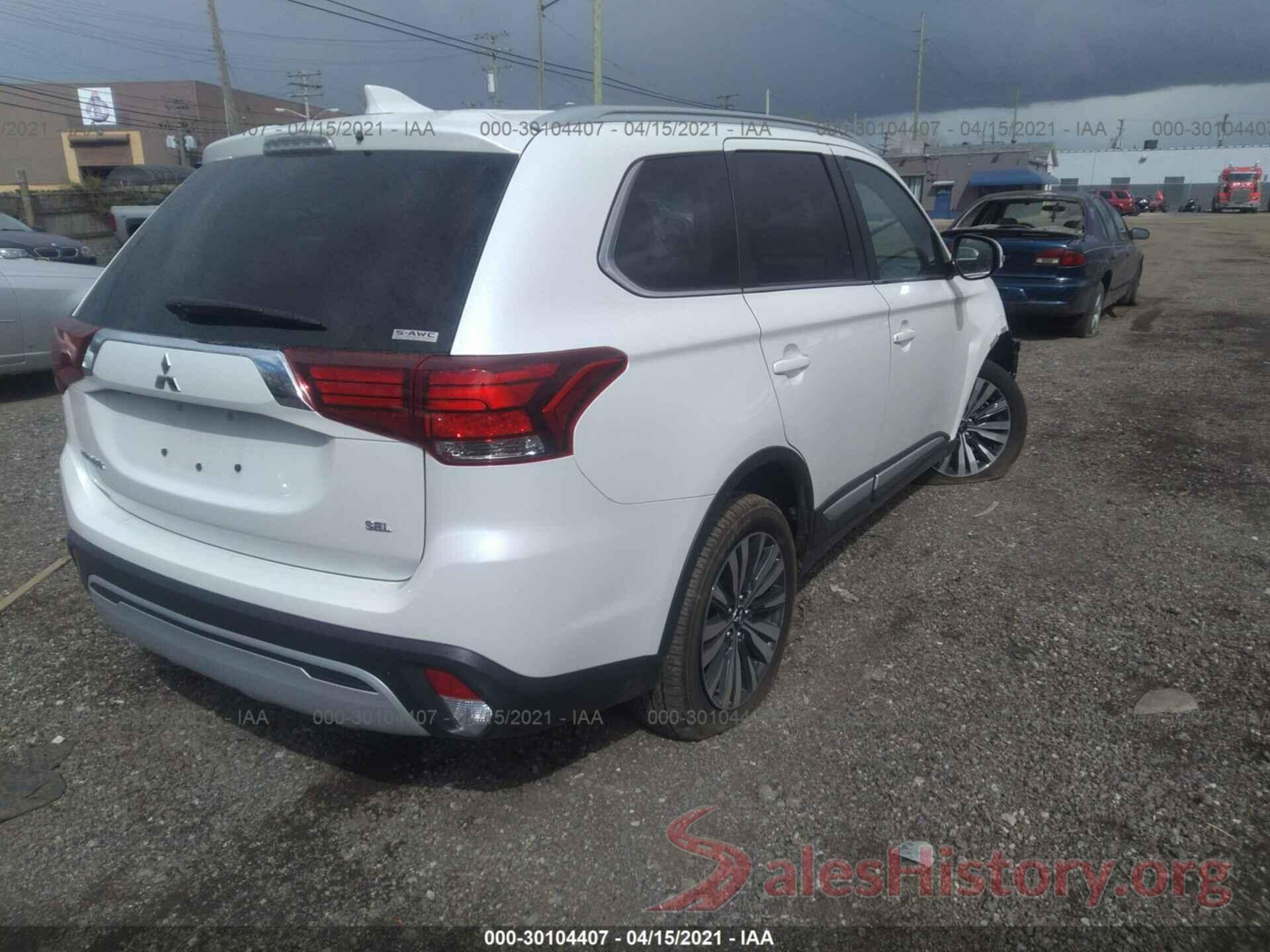 JA4AZ3A3XLZ027043 2020 MITSUBISHI OUTLANDER