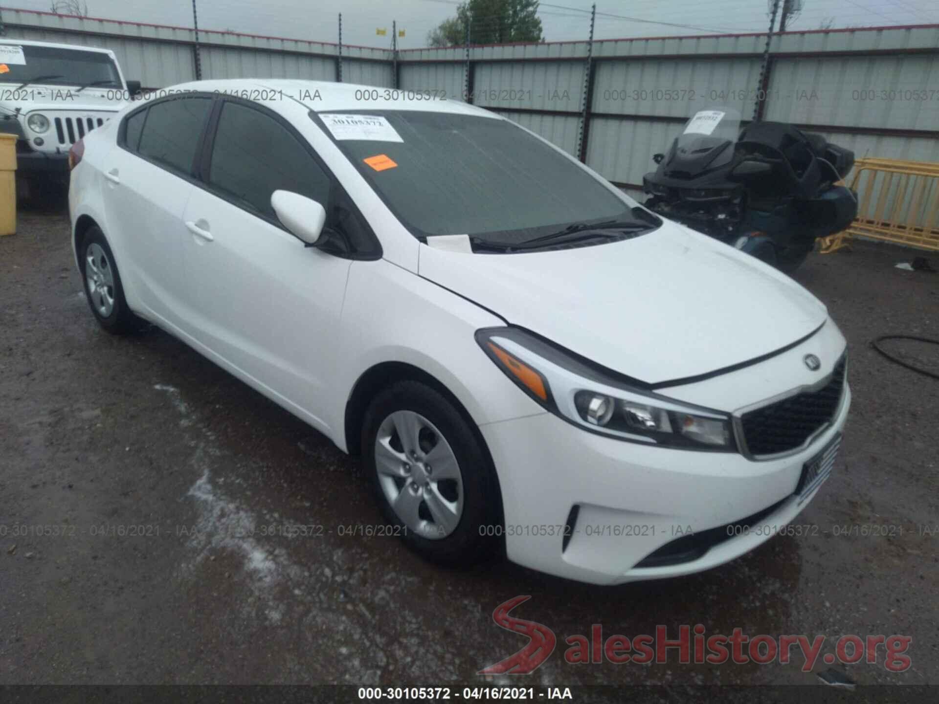 3KPFL4A75JE211482 2018 KIA FORTE