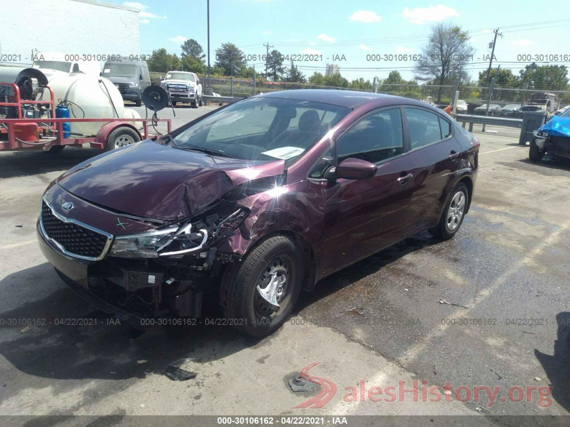 3KPFK4A71HE145672 2017 KIA FORTE