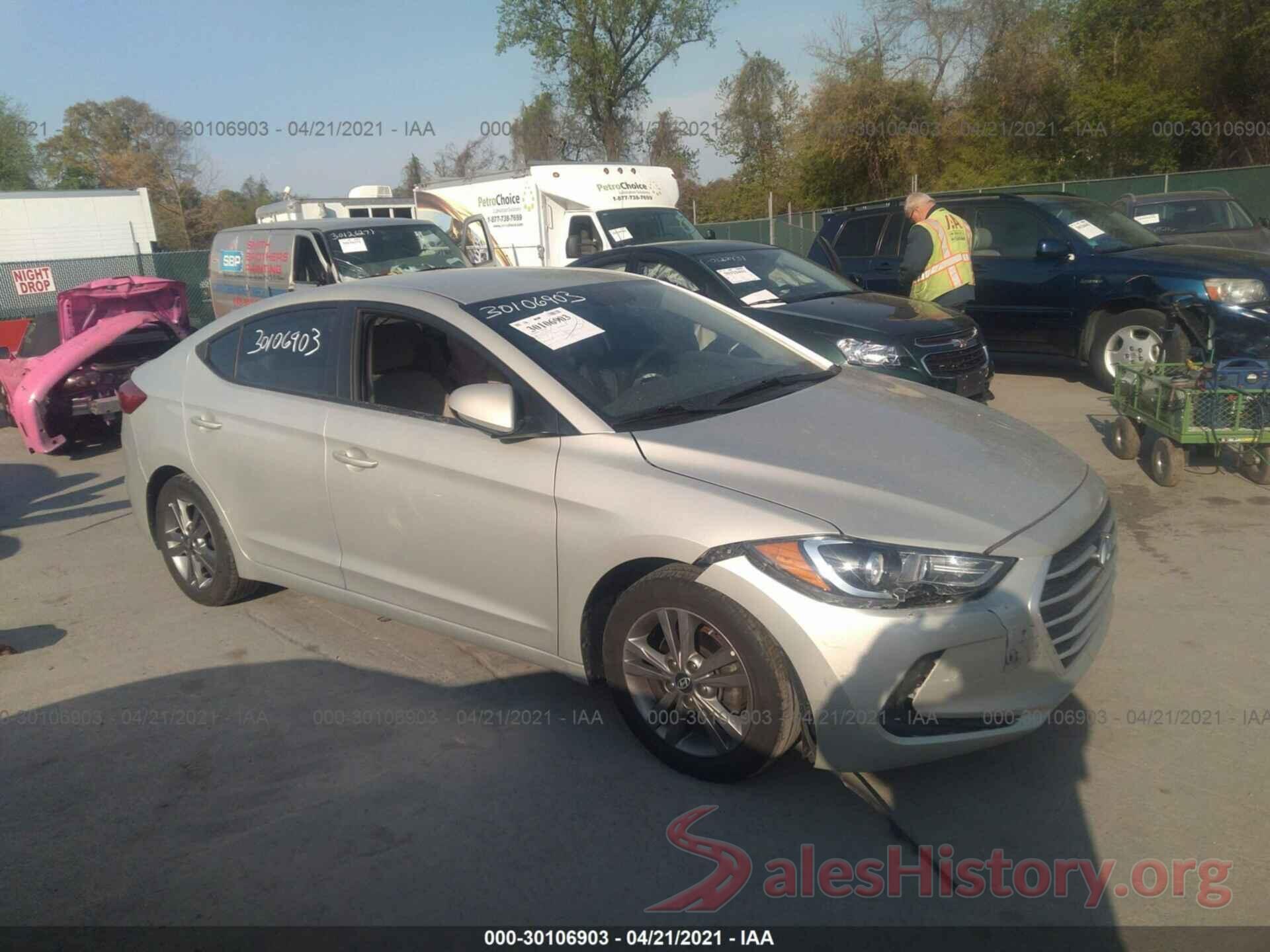 5NPD84LF5HH122806 2017 HYUNDAI ELANTRA