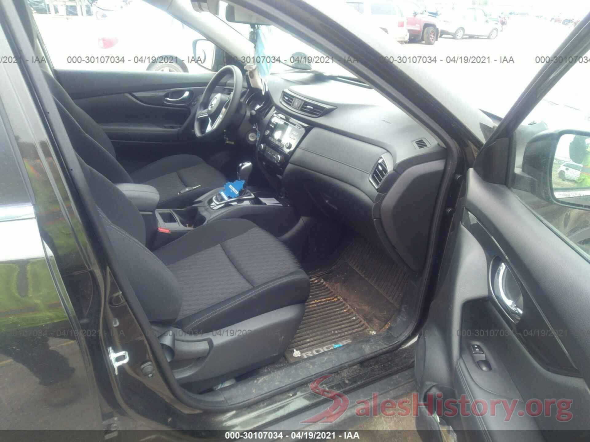 KNMAT2MV4HP558840 2017 NISSAN ROGUE