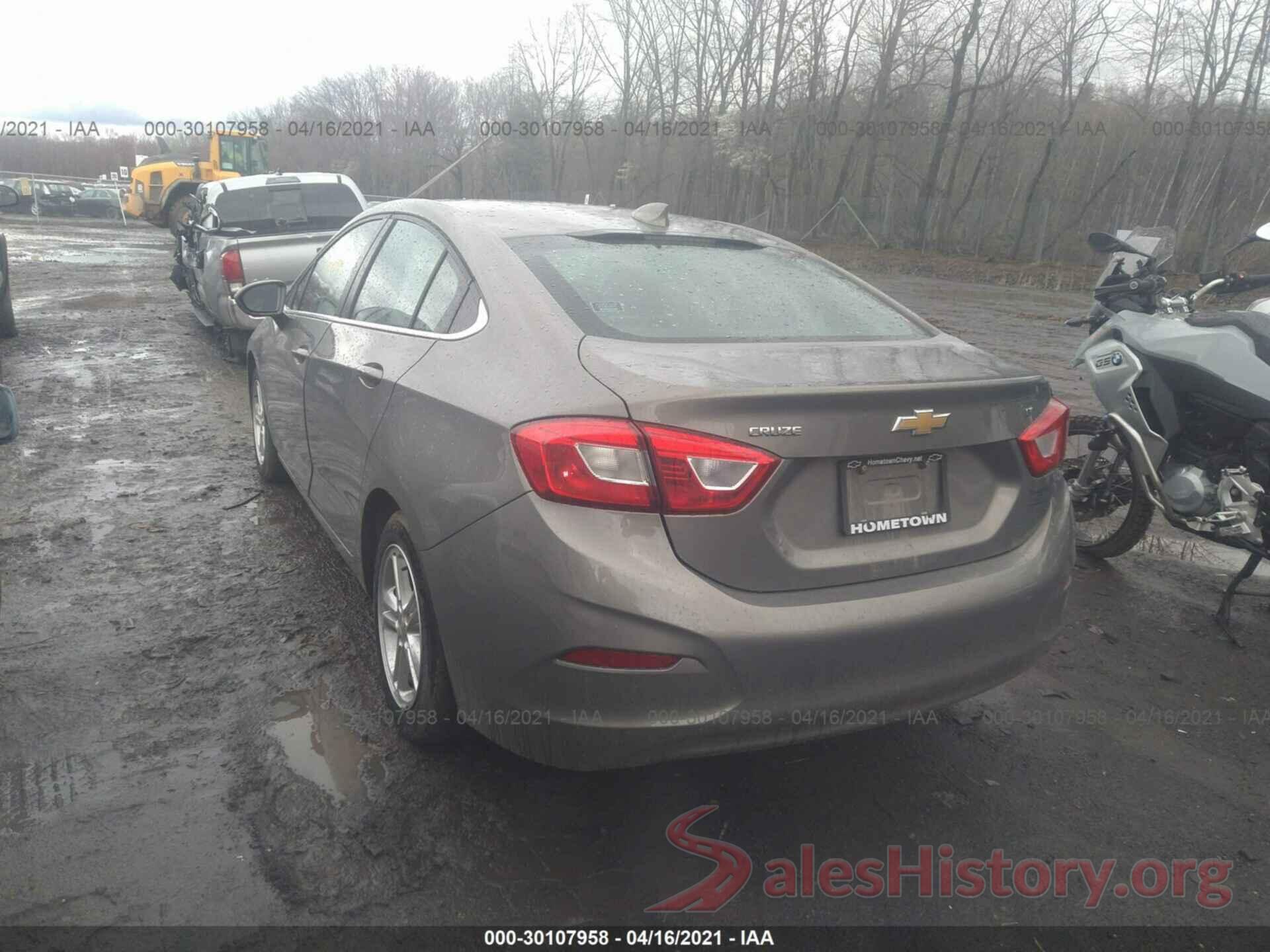 1G1BE5SM3J7180678 2018 CHEVROLET CRUZE