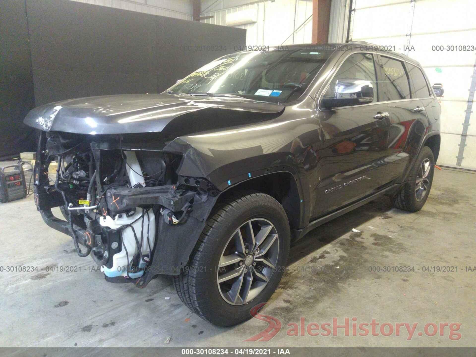 1C4RJFBG0JC167847 2018 JEEP GRAND CHEROKEE