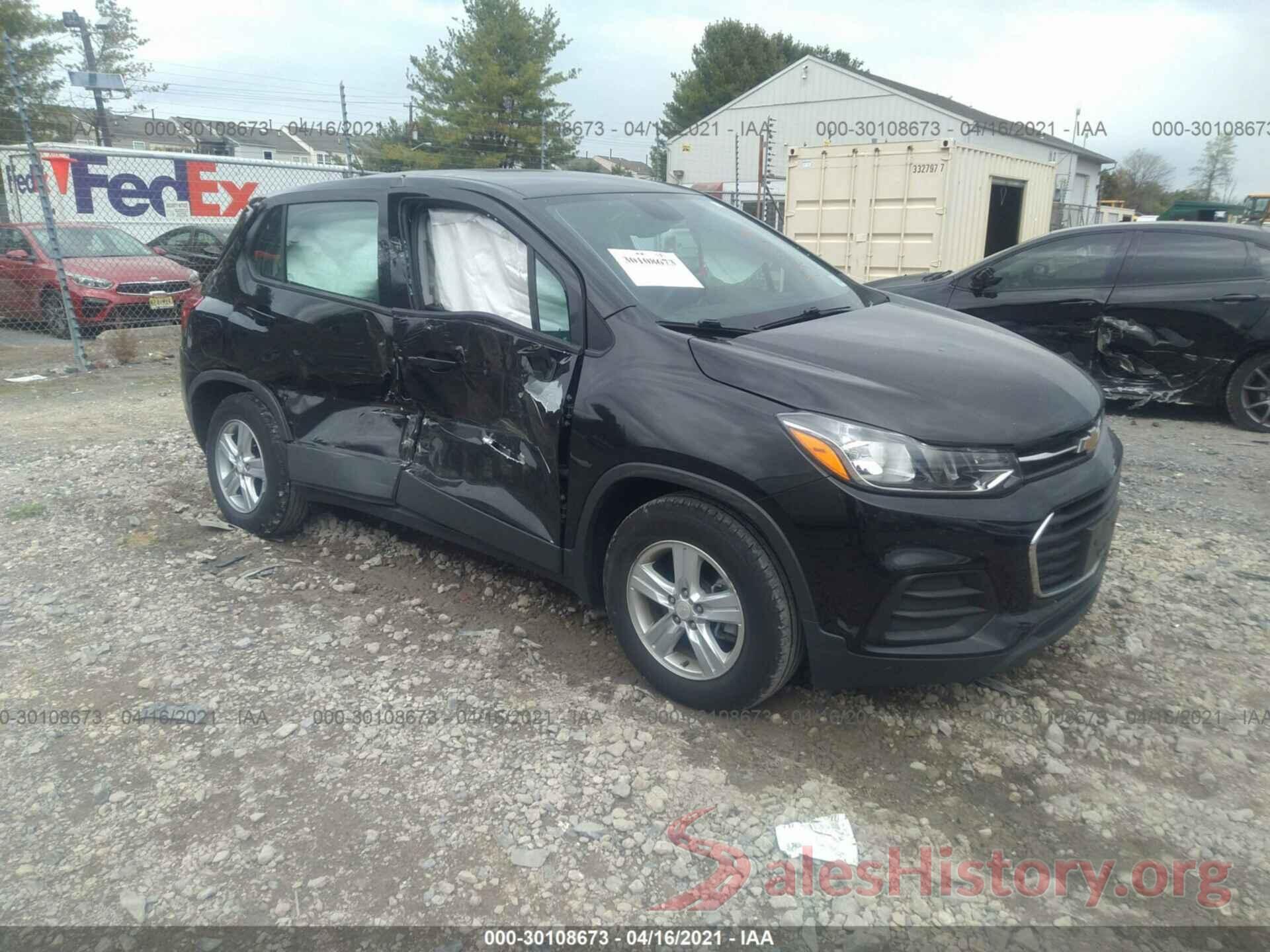 3GNCJKSB7KL272563 2019 CHEVROLET TRAX