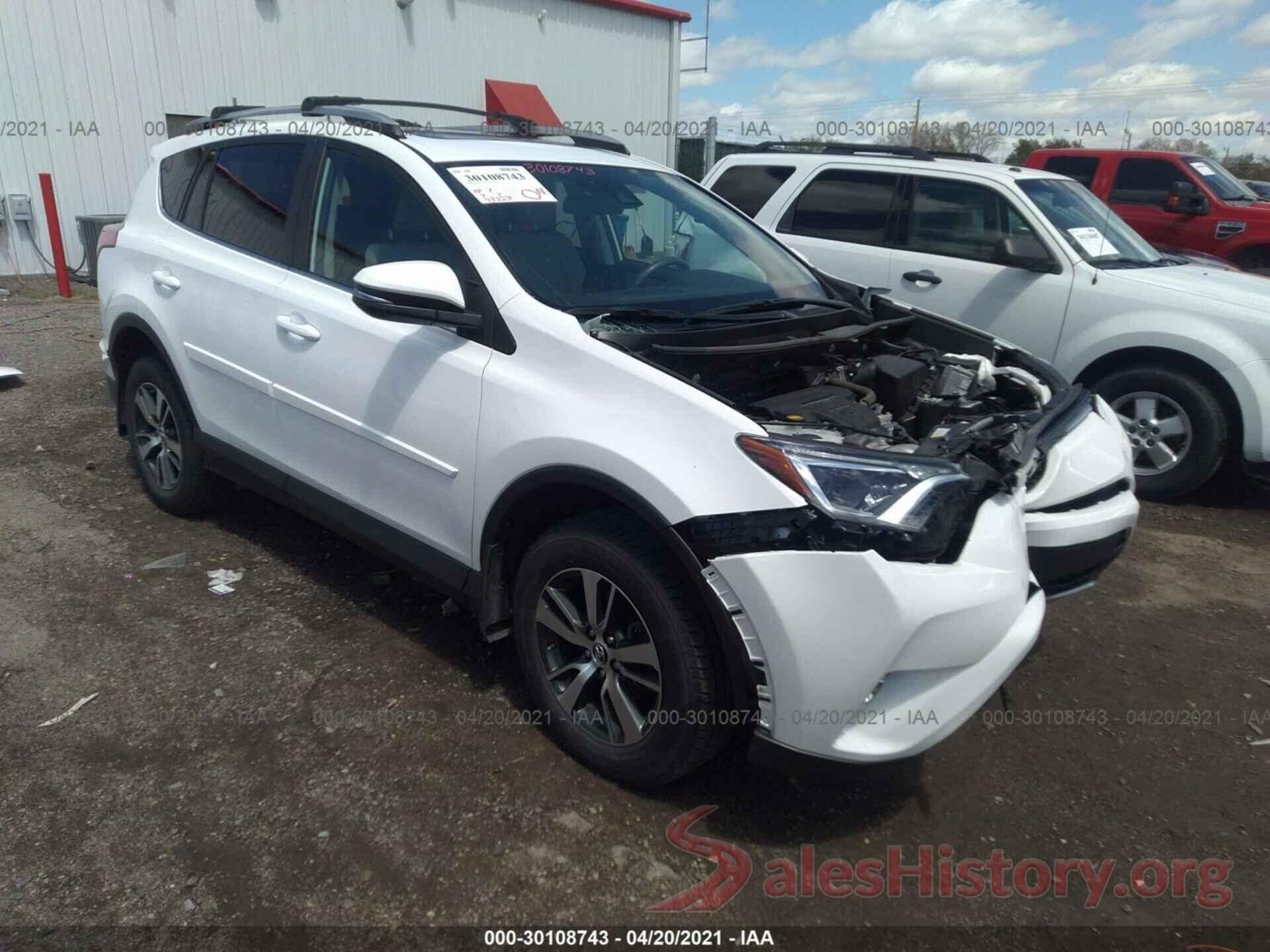 2T3RFREV8HW552688 2017 TOYOTA RAV4