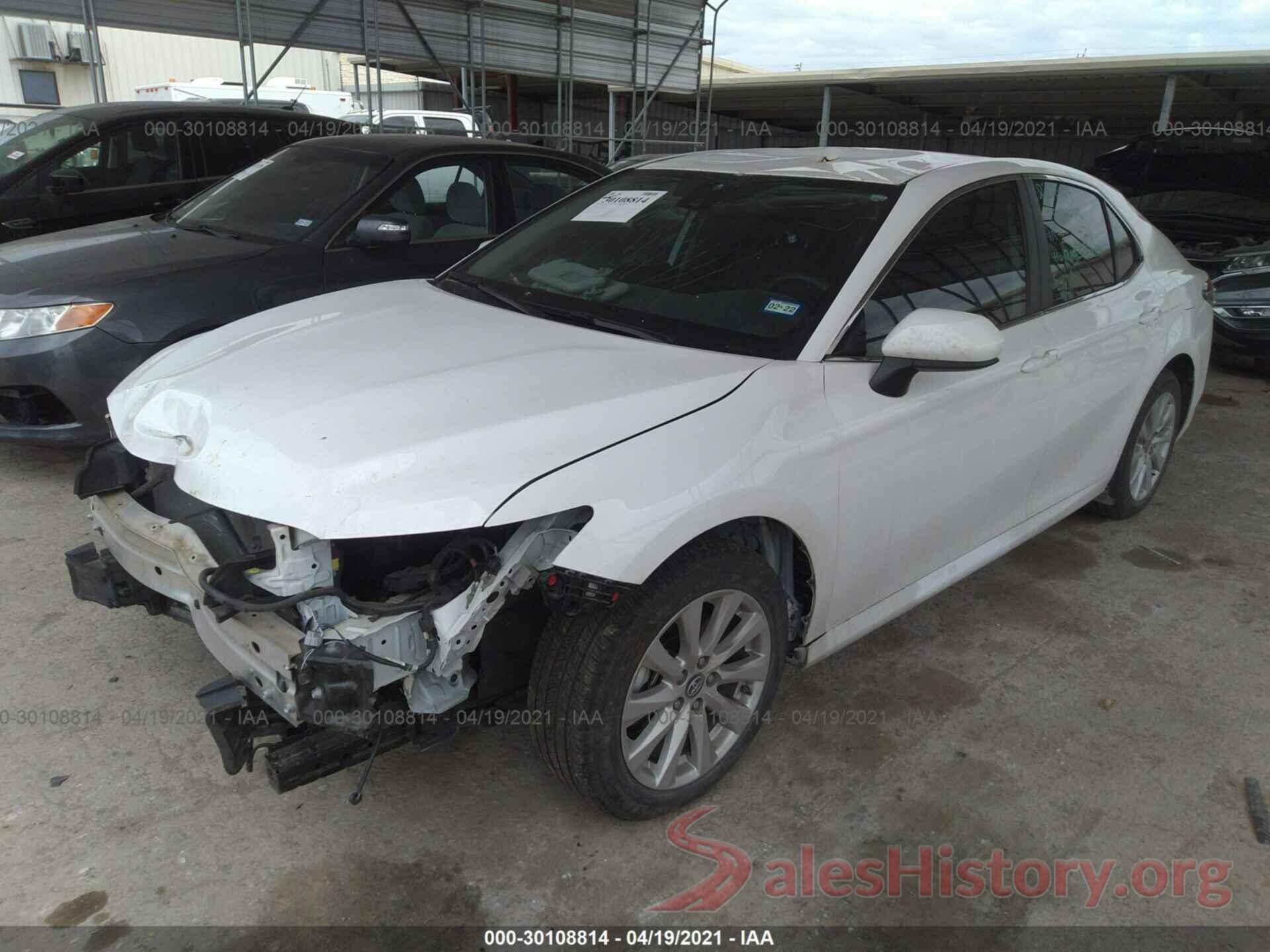 4T1B11HK3KU701284 2019 TOYOTA CAMRY