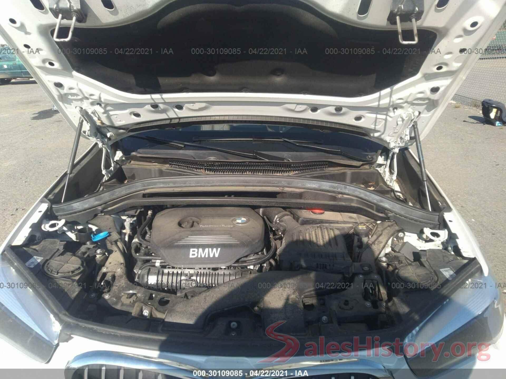 WBXHT3C33J5K26705 2018 BMW X1