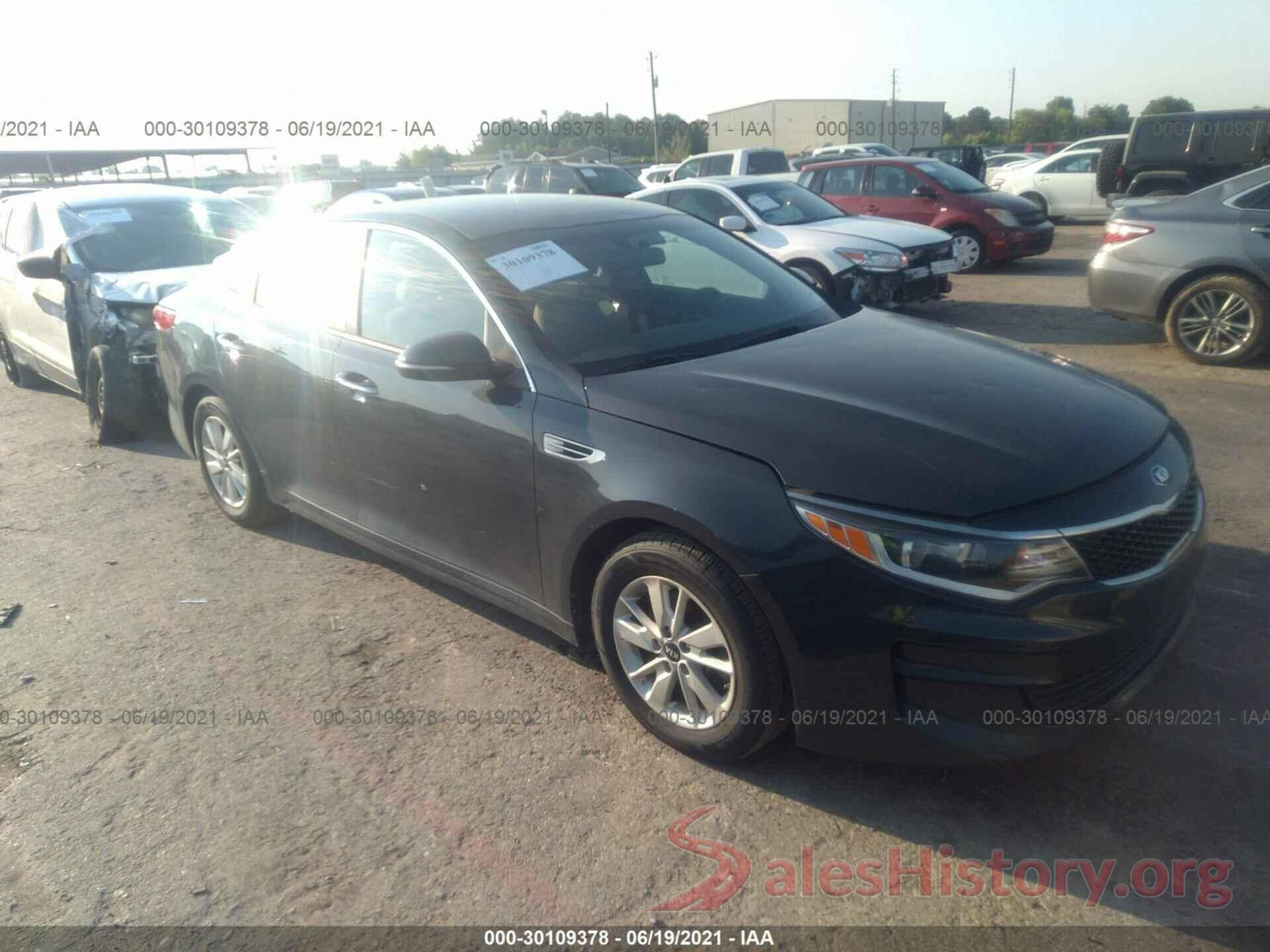 KNAGT4L39G5074546 2016 KIA OPTIMA