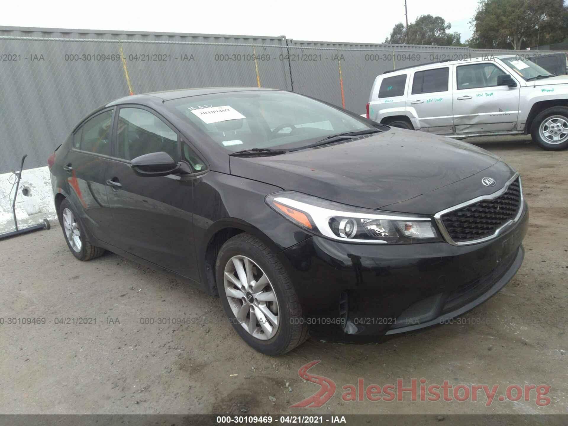 3KPFL4A73HE015101 2017 KIA FORTE