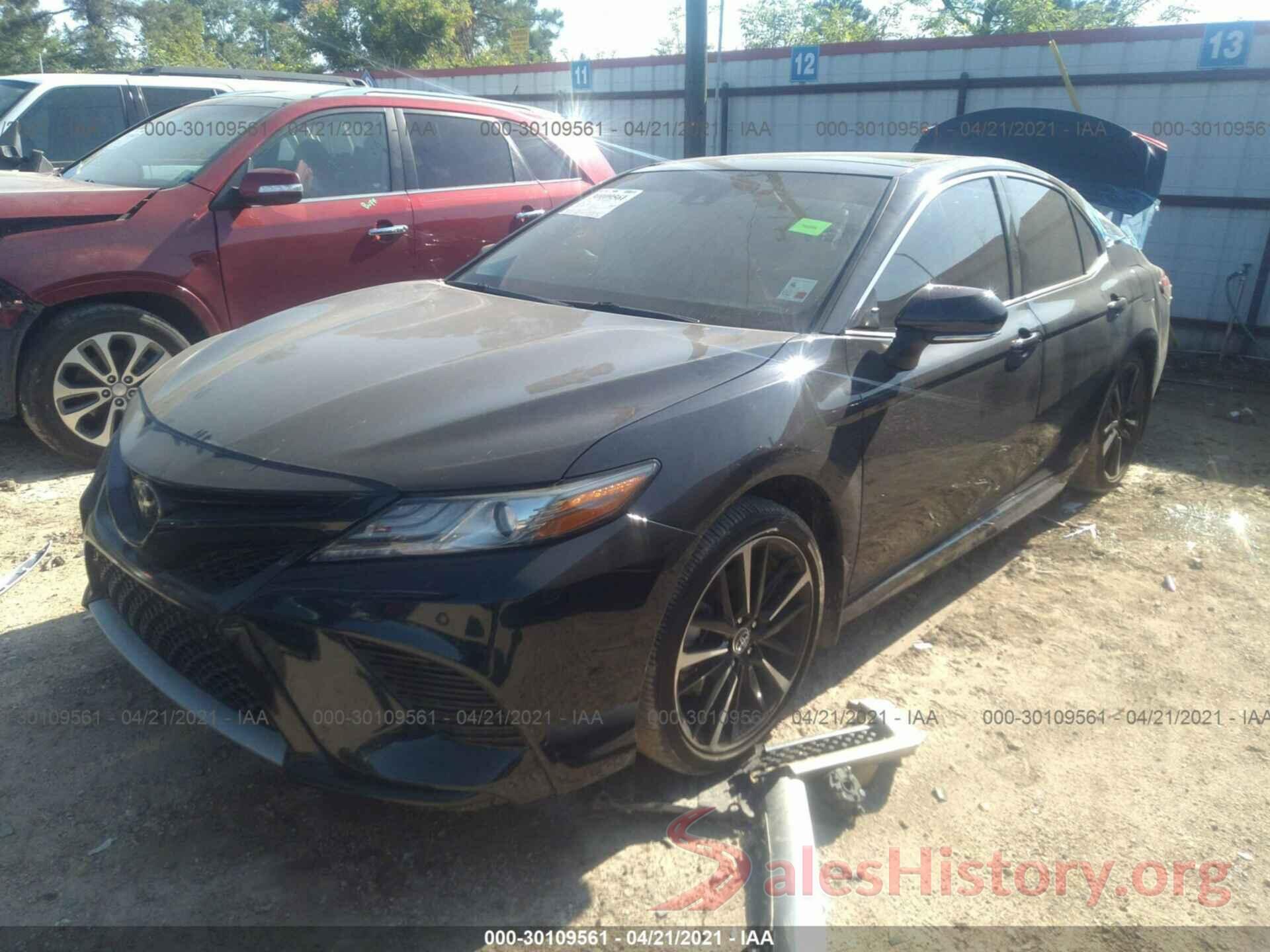 4T1B61HK2JU600866 2018 TOYOTA CAMRY