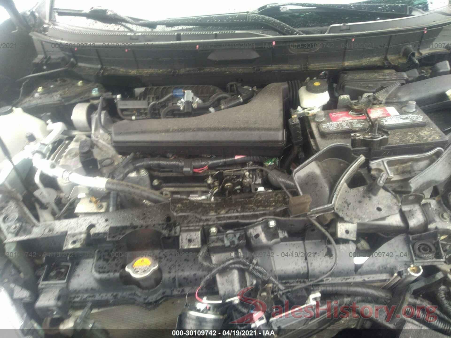 5N1AT2MT5JC763607 2018 NISSAN ROGUE