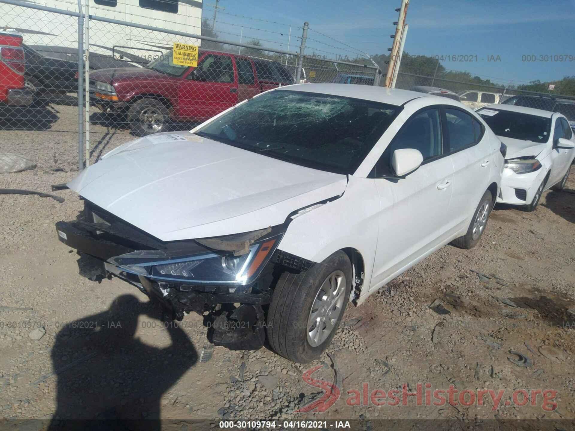 5NPD74LF1KH488465 2019 HYUNDAI ELANTRA