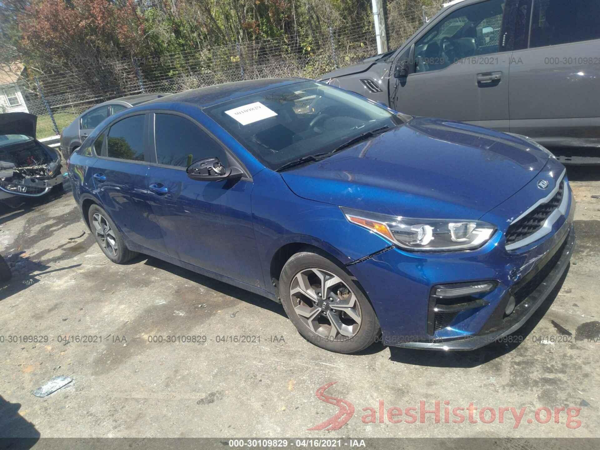 3KPF24ADXKE067437 2019 KIA FORTE