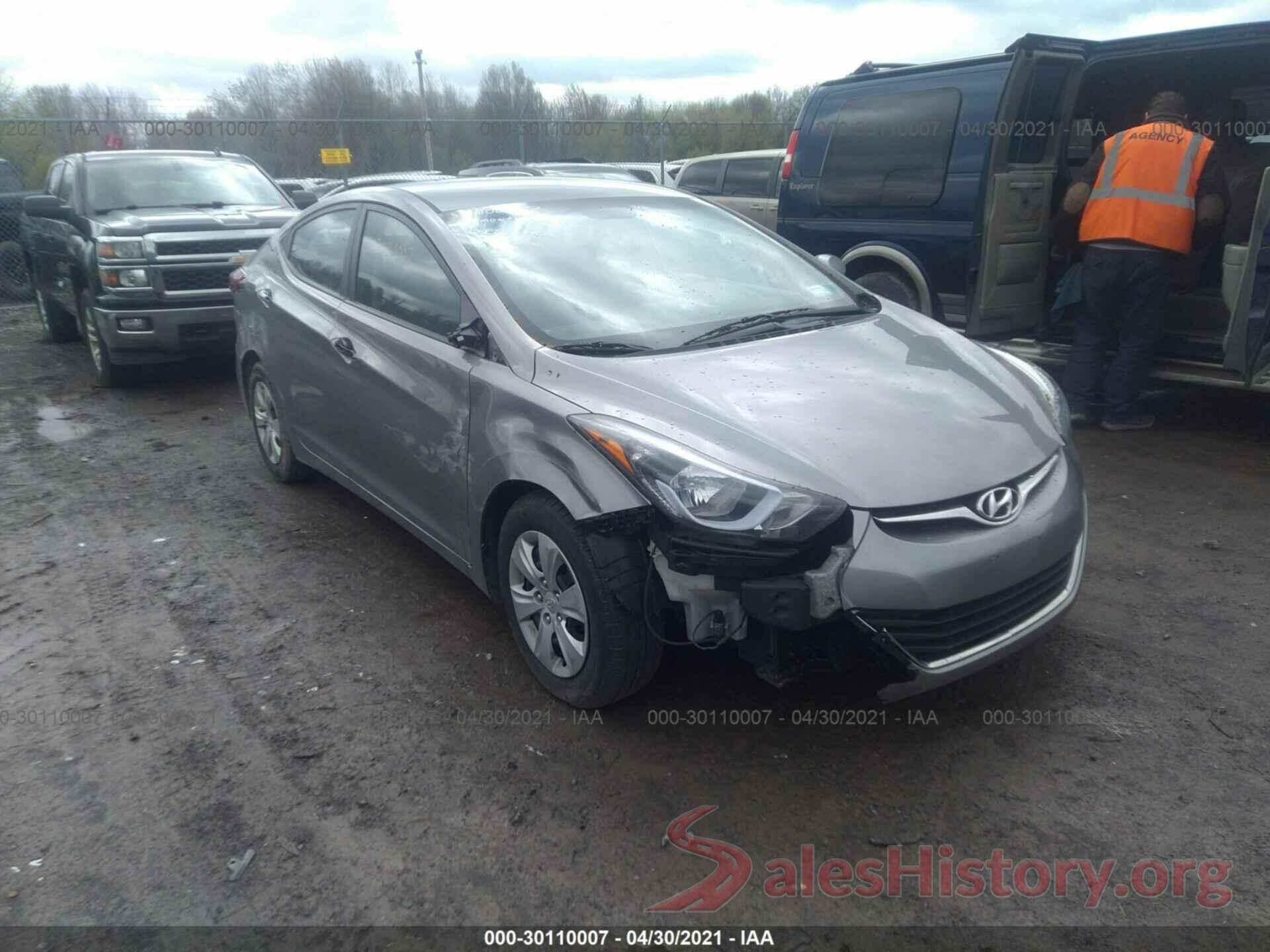 KMHDH4AE1GU532805 2016 HYUNDAI ELANTRA