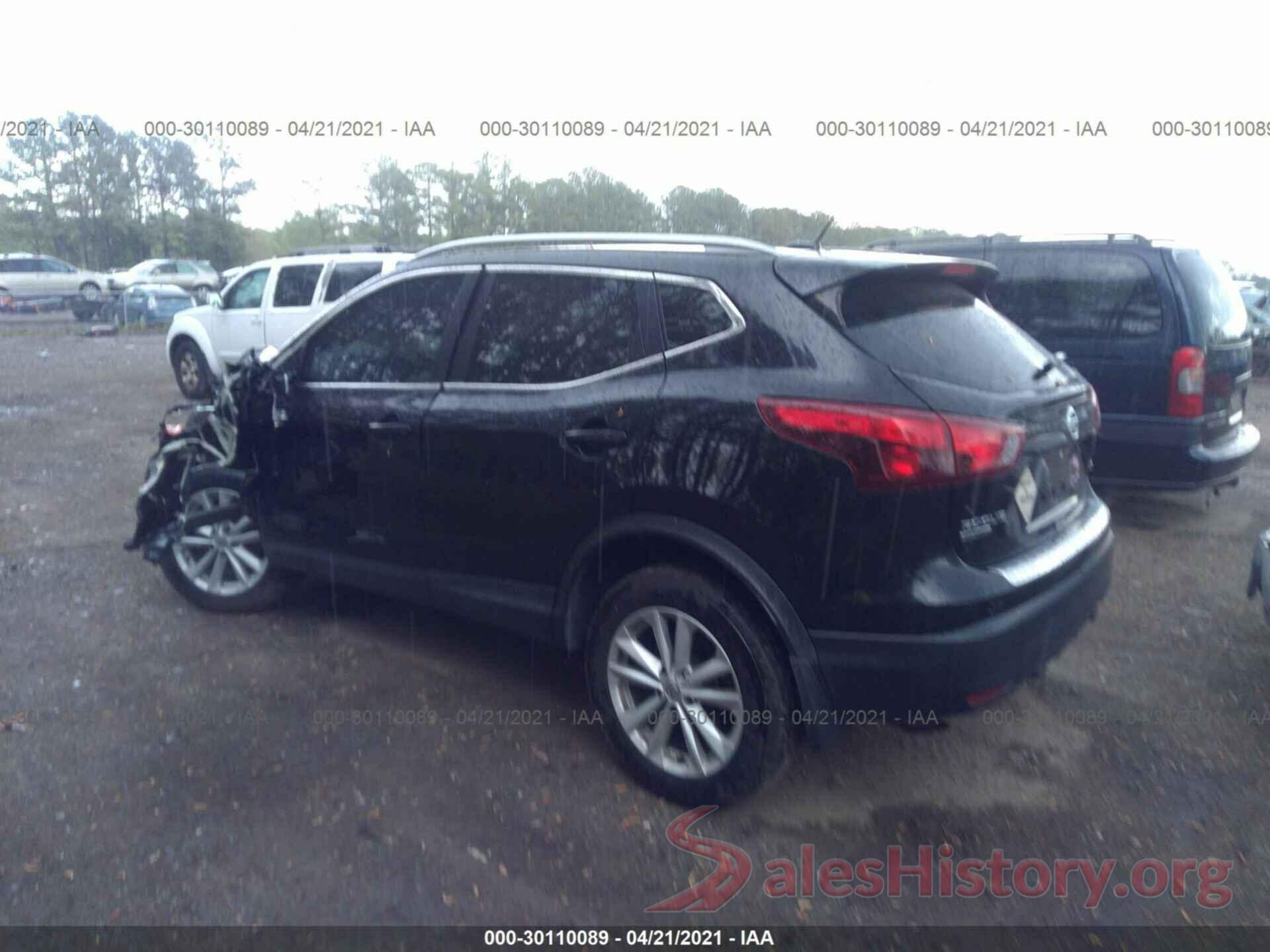 JN1BJ1CR1HW114560 2017 NISSAN ROGUE SPORT