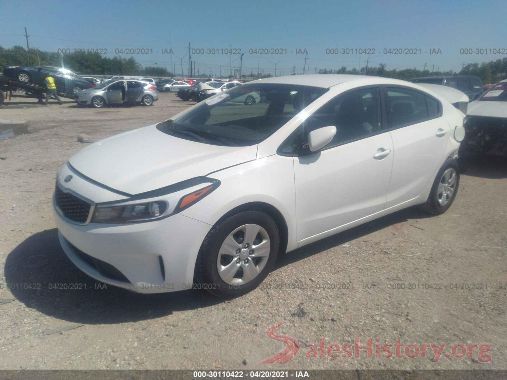 3KPFK4A79JE270196 2018 KIA FORTE