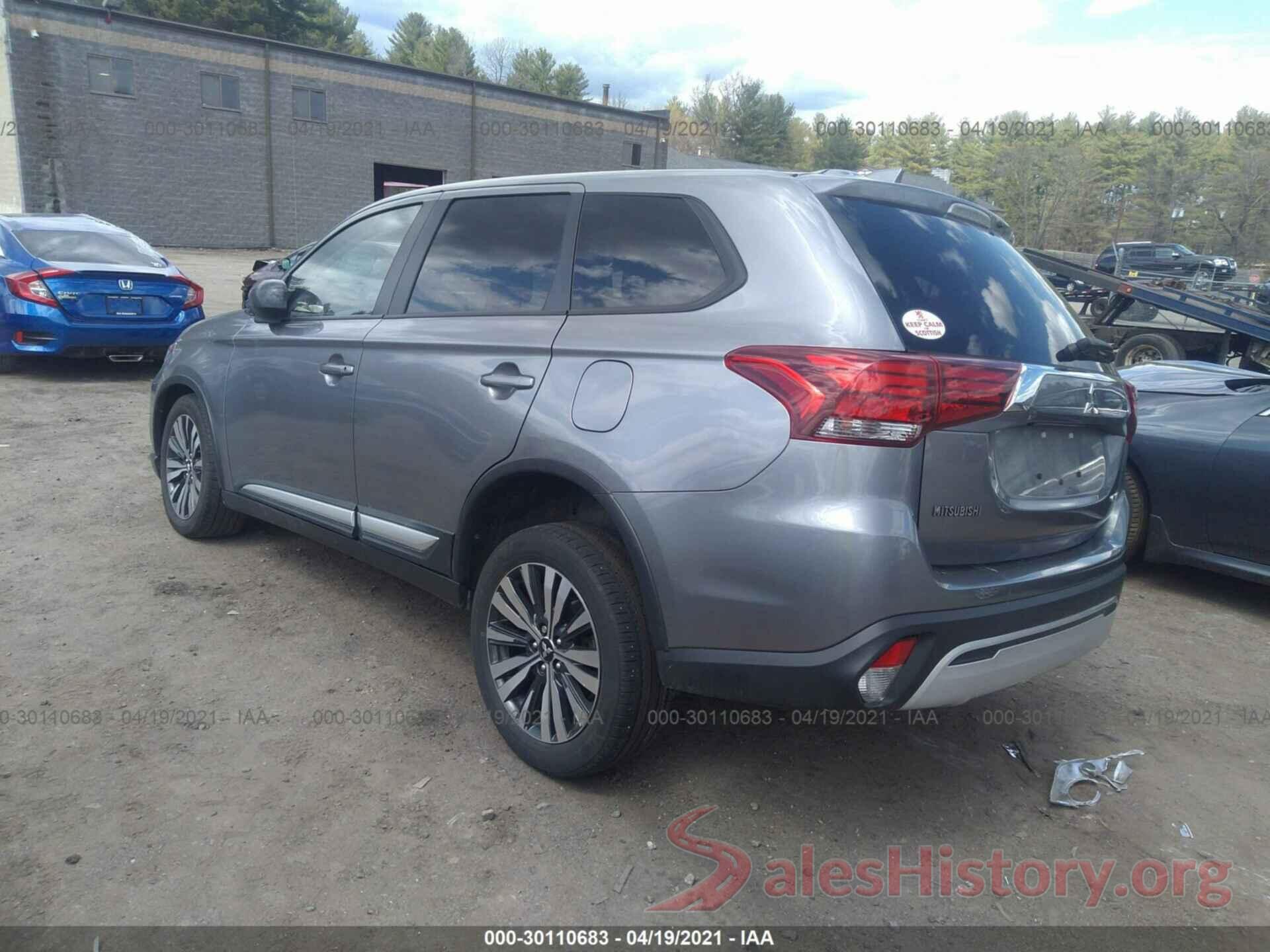 JA4AZ3A32KZ005987 2019 MITSUBISHI OUTLANDER