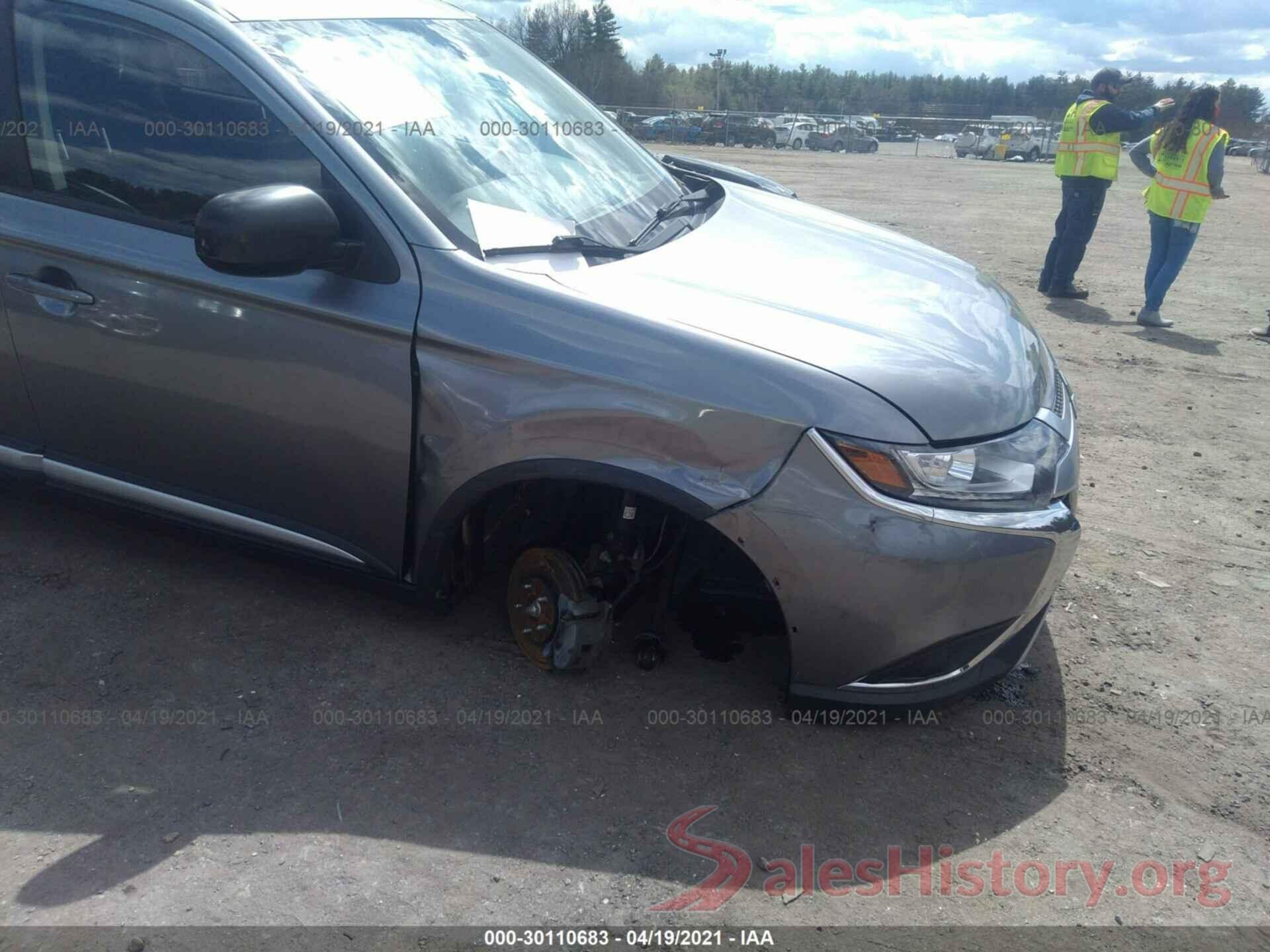 JA4AZ3A32KZ005987 2019 MITSUBISHI OUTLANDER