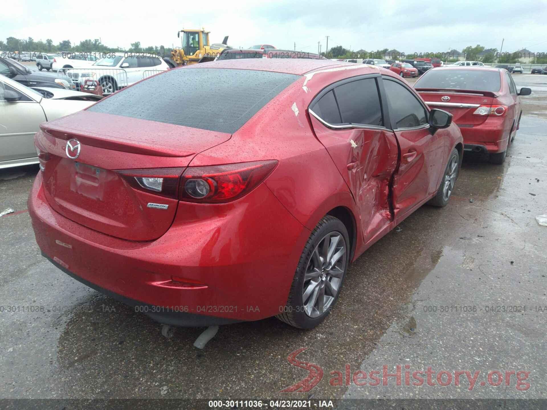 3MZBN1V33JM207738 2018 MAZDA MAZDA3 4-DOOR